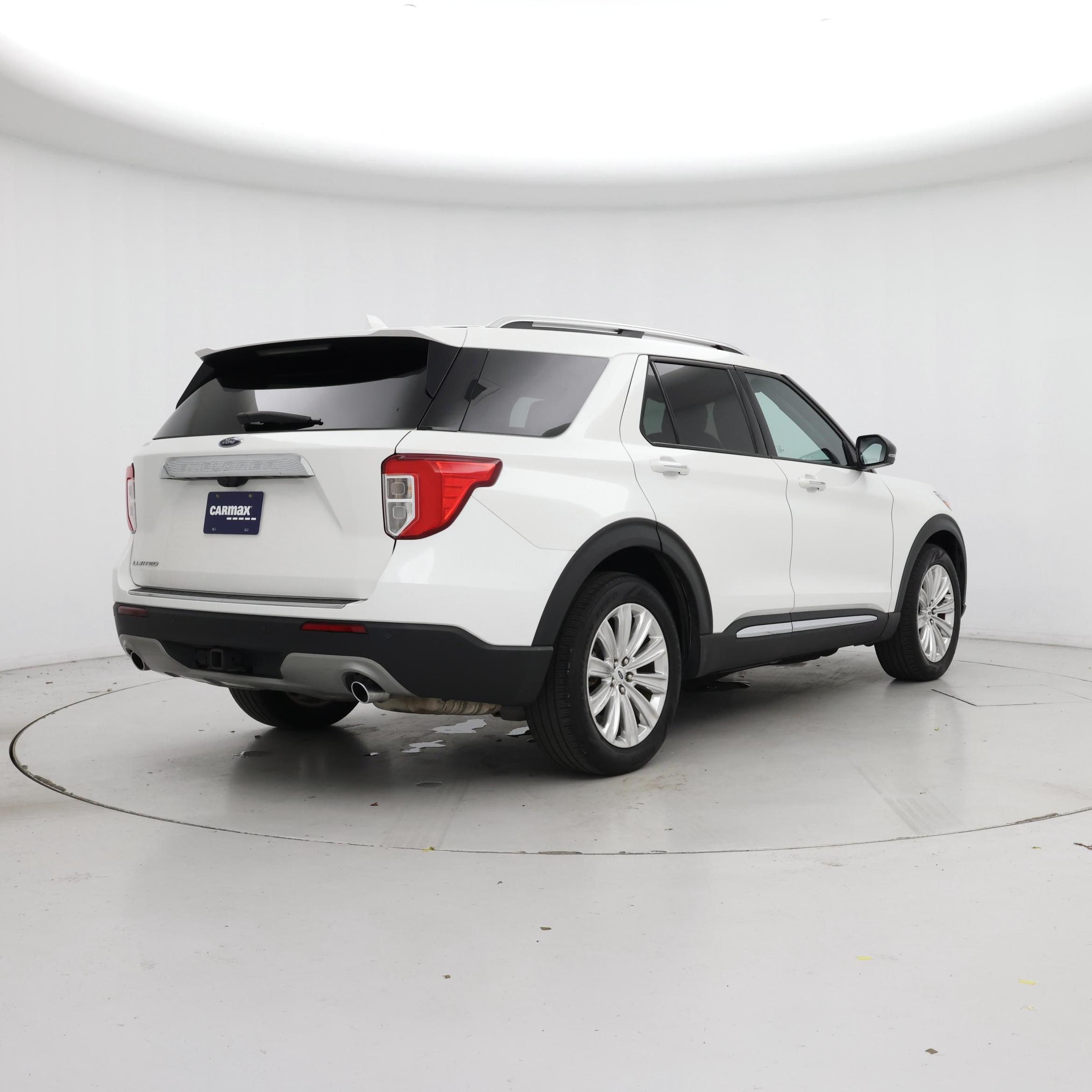 Thumbnail: 2022 Ford Explorer - 8