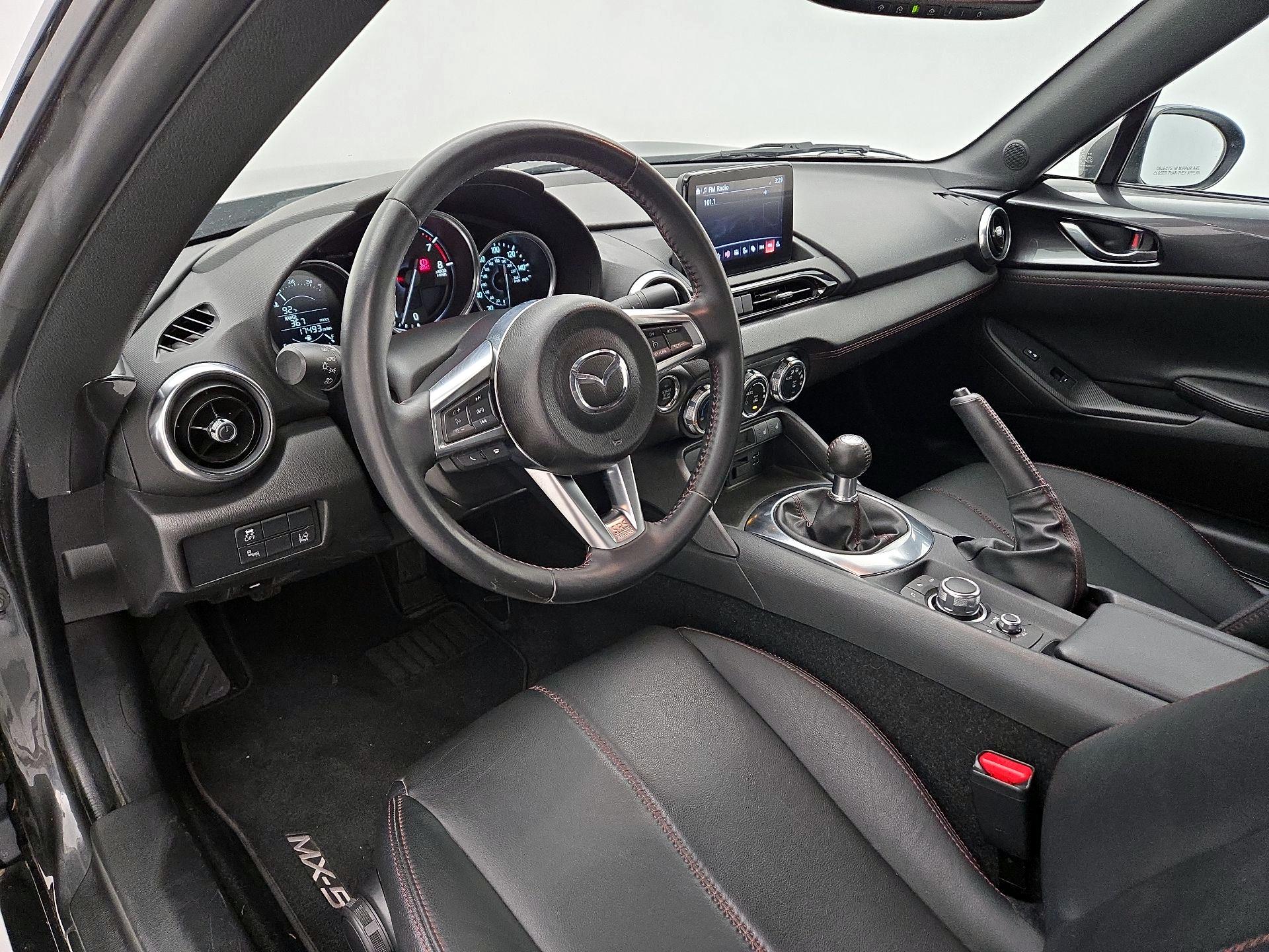 Thumbnail: 2018 Mazda MX-5 Miata - 9