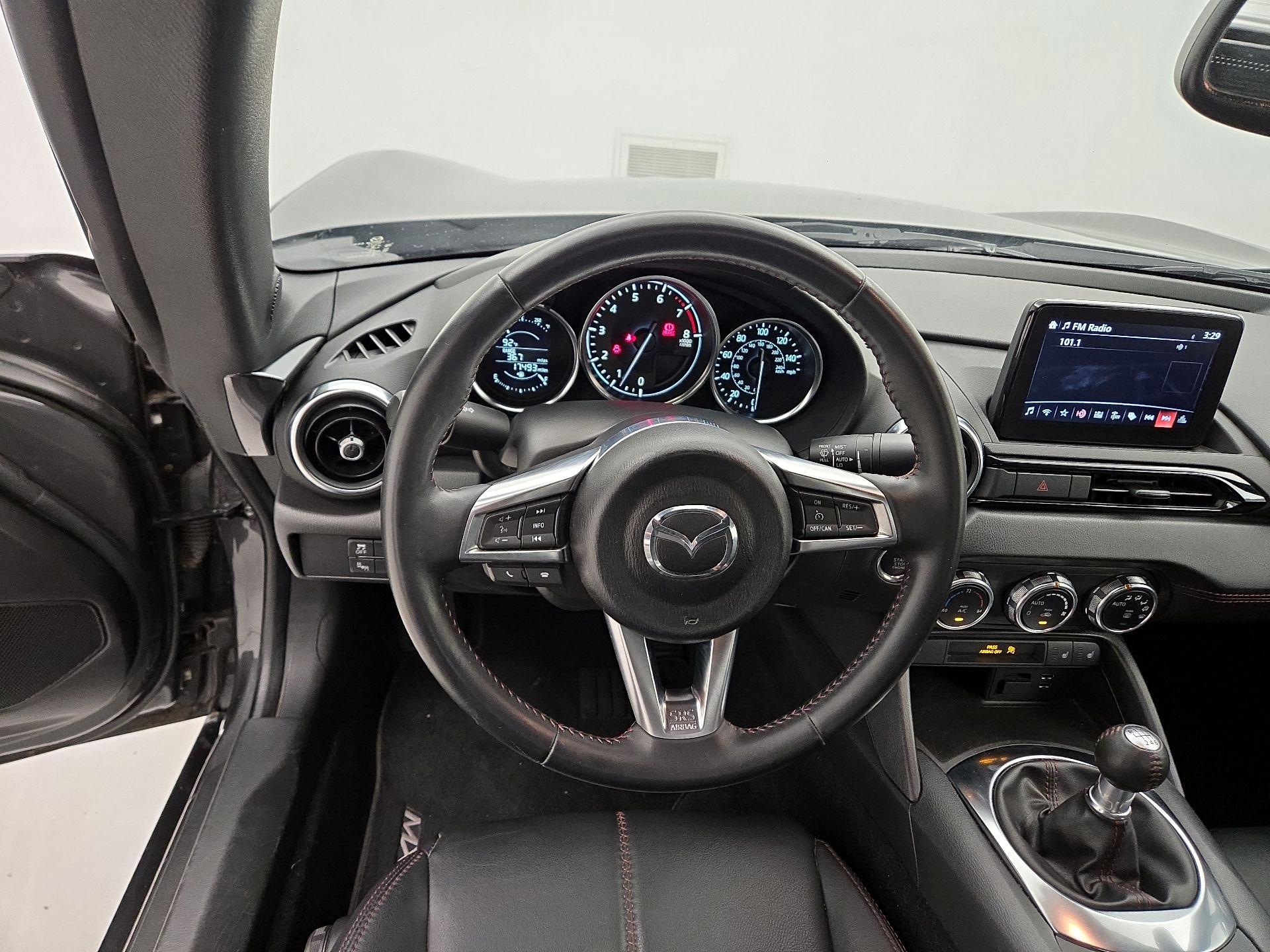 Thumbnail: 2018 Mazda MX-5 Miata - 10