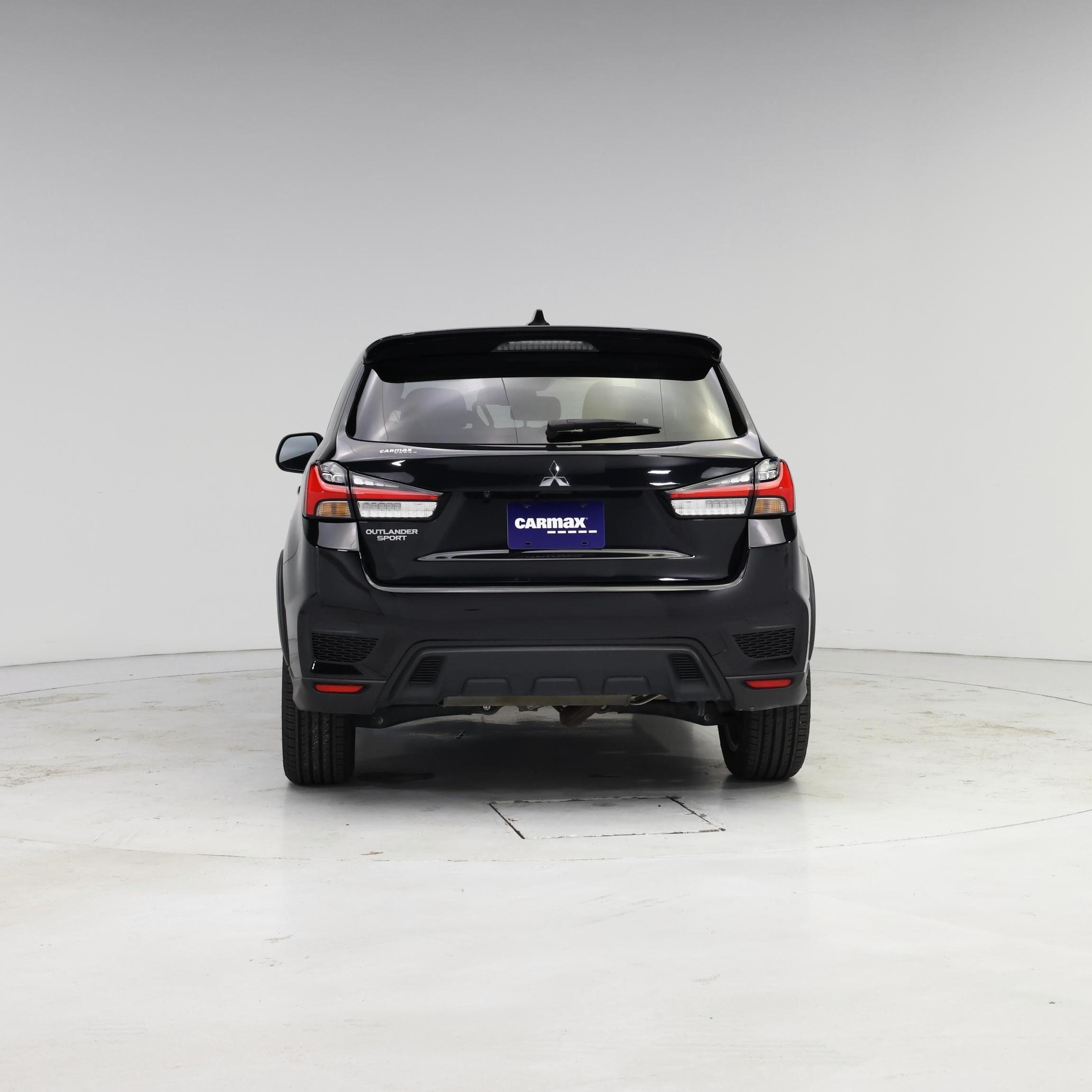 Thumbnail: 2023 Mitsubishi Outlander Sport - 6
