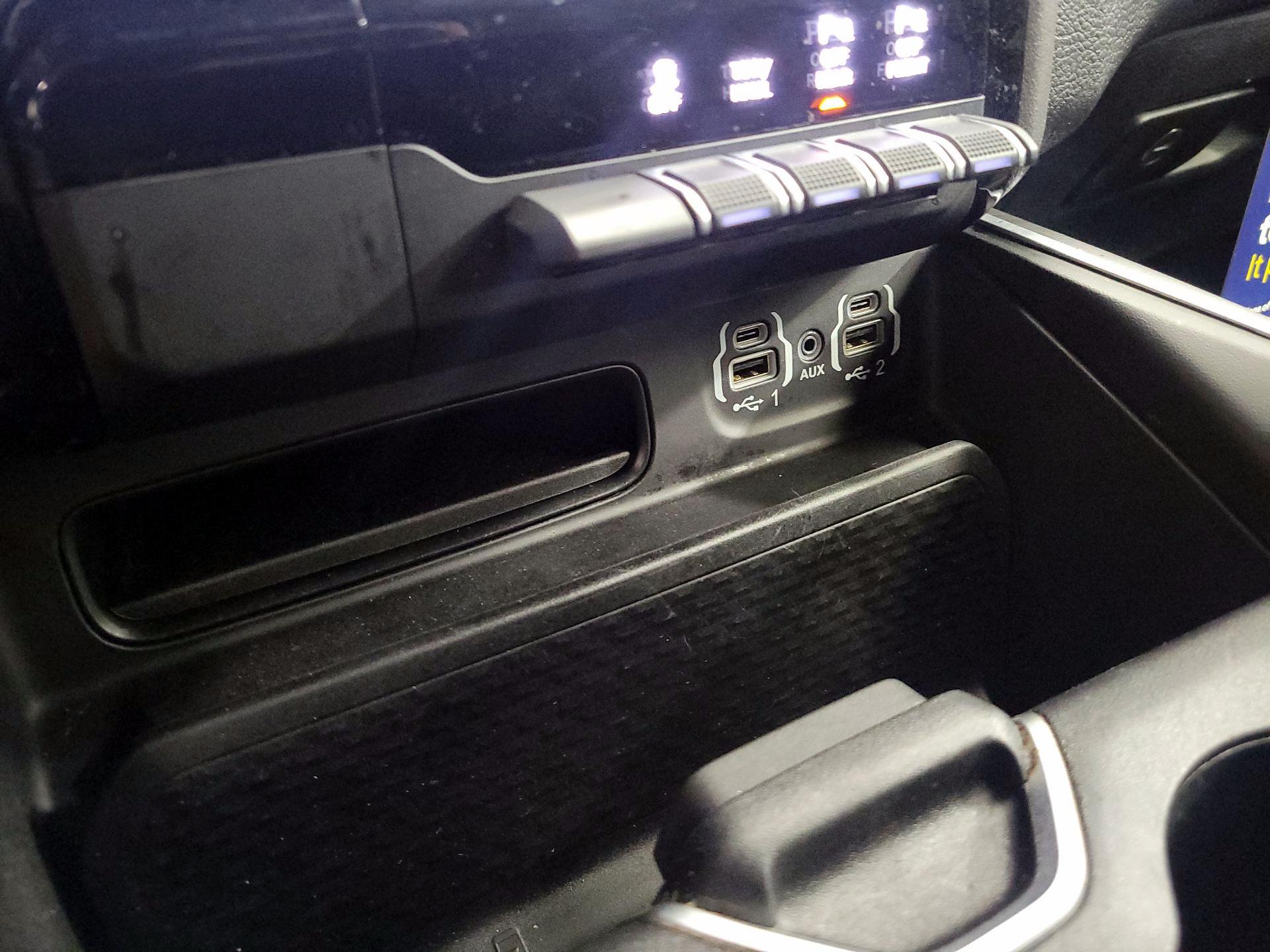 Thumbnail: 2023 RAM 1500 - 19
