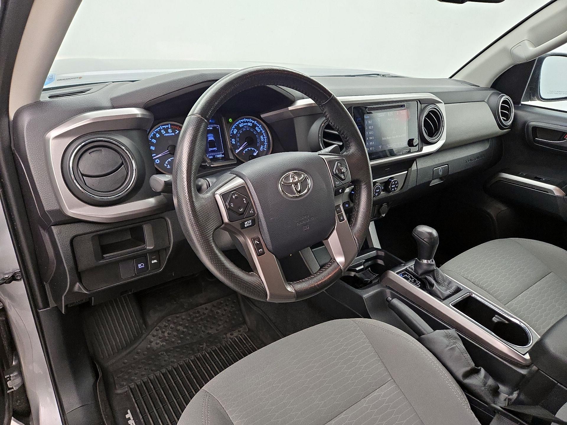 Thumbnail: 2019 Toyota Tacoma - 9