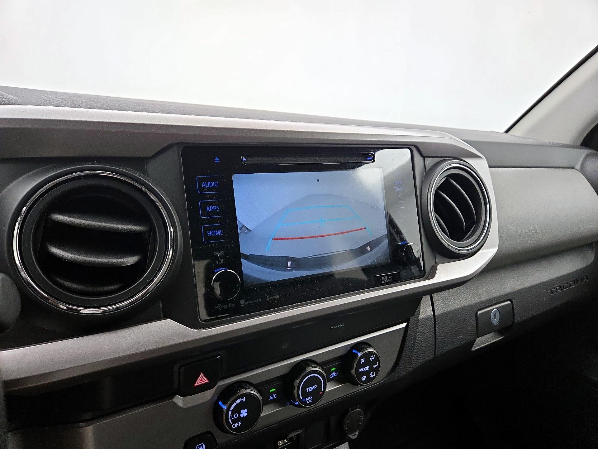 Thumbnail: 2019 Toyota Tacoma - 14