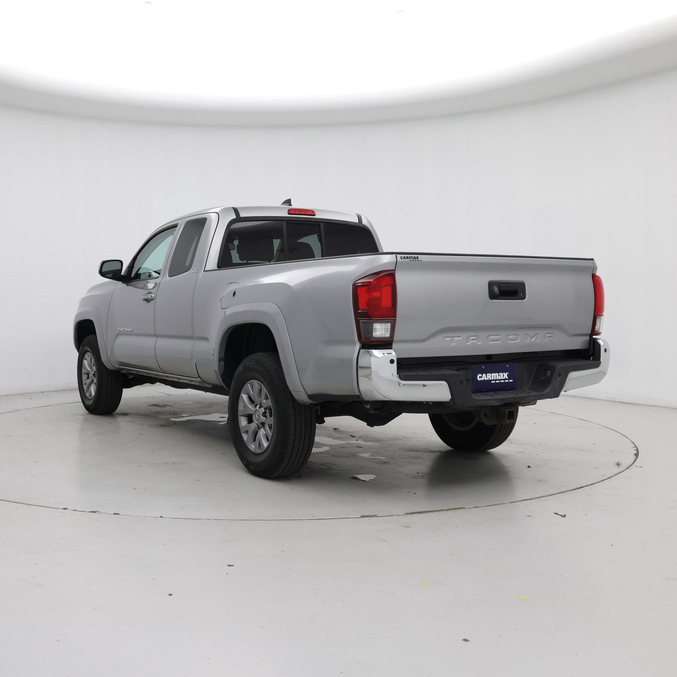 Thumbnail: 2019 Toyota Tacoma - 2