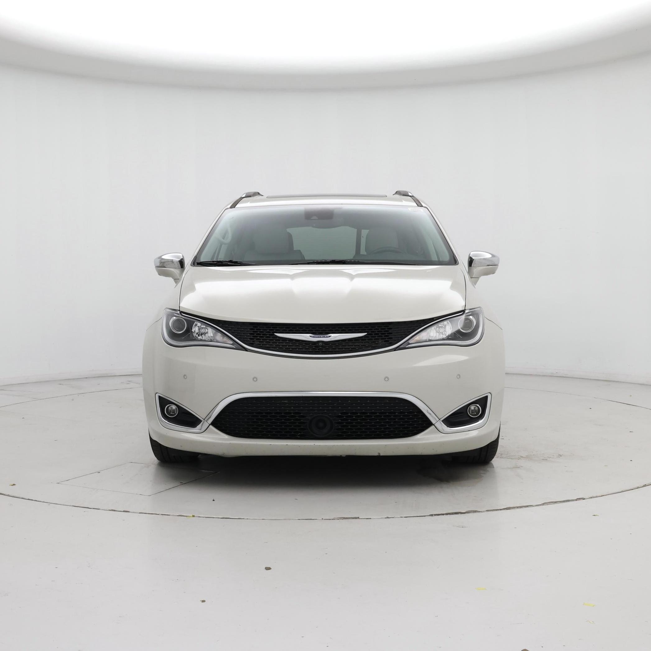 Thumbnail: 2020 Chrysler Pacifica - 5