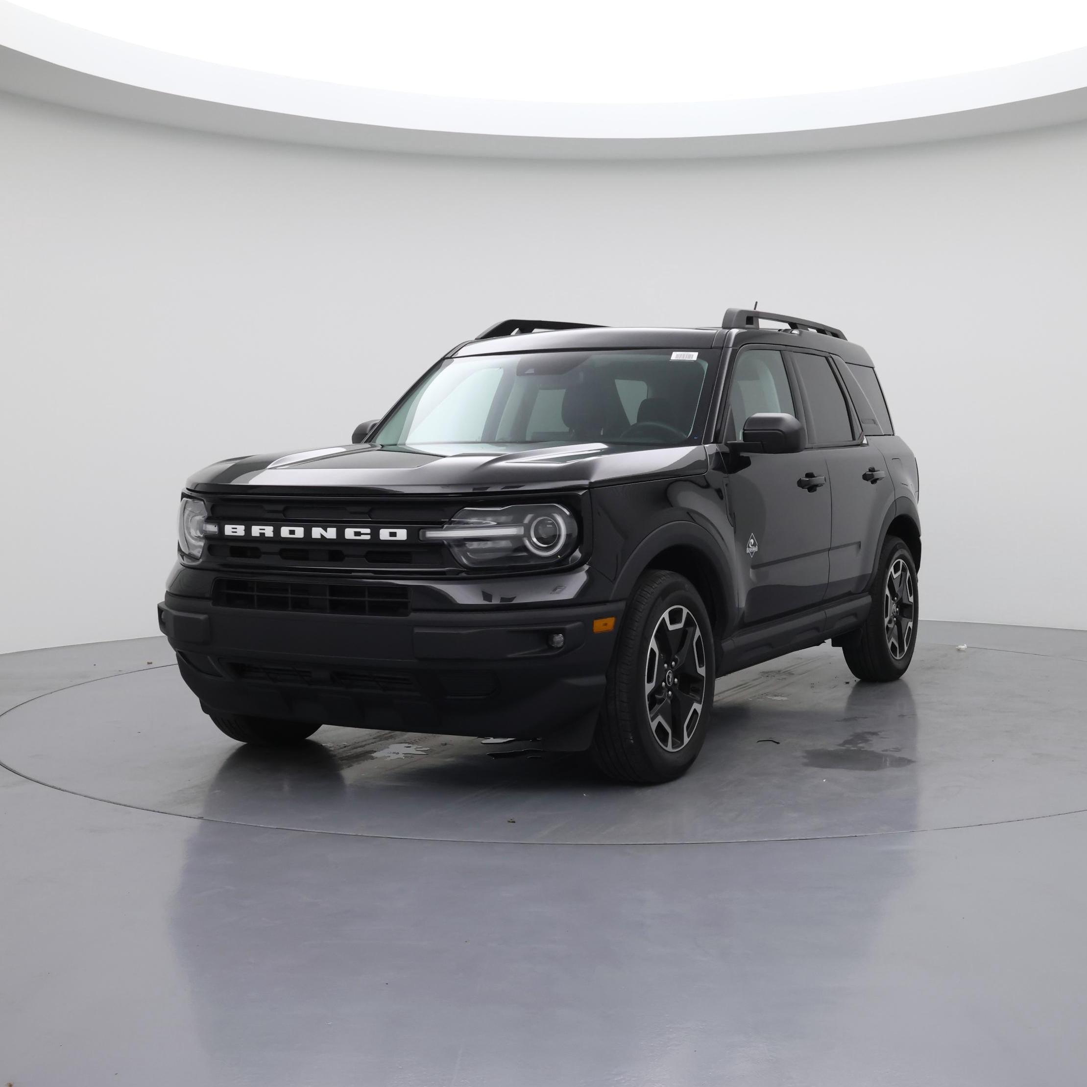Thumbnail: 2023 Ford Bronco Sport - 4