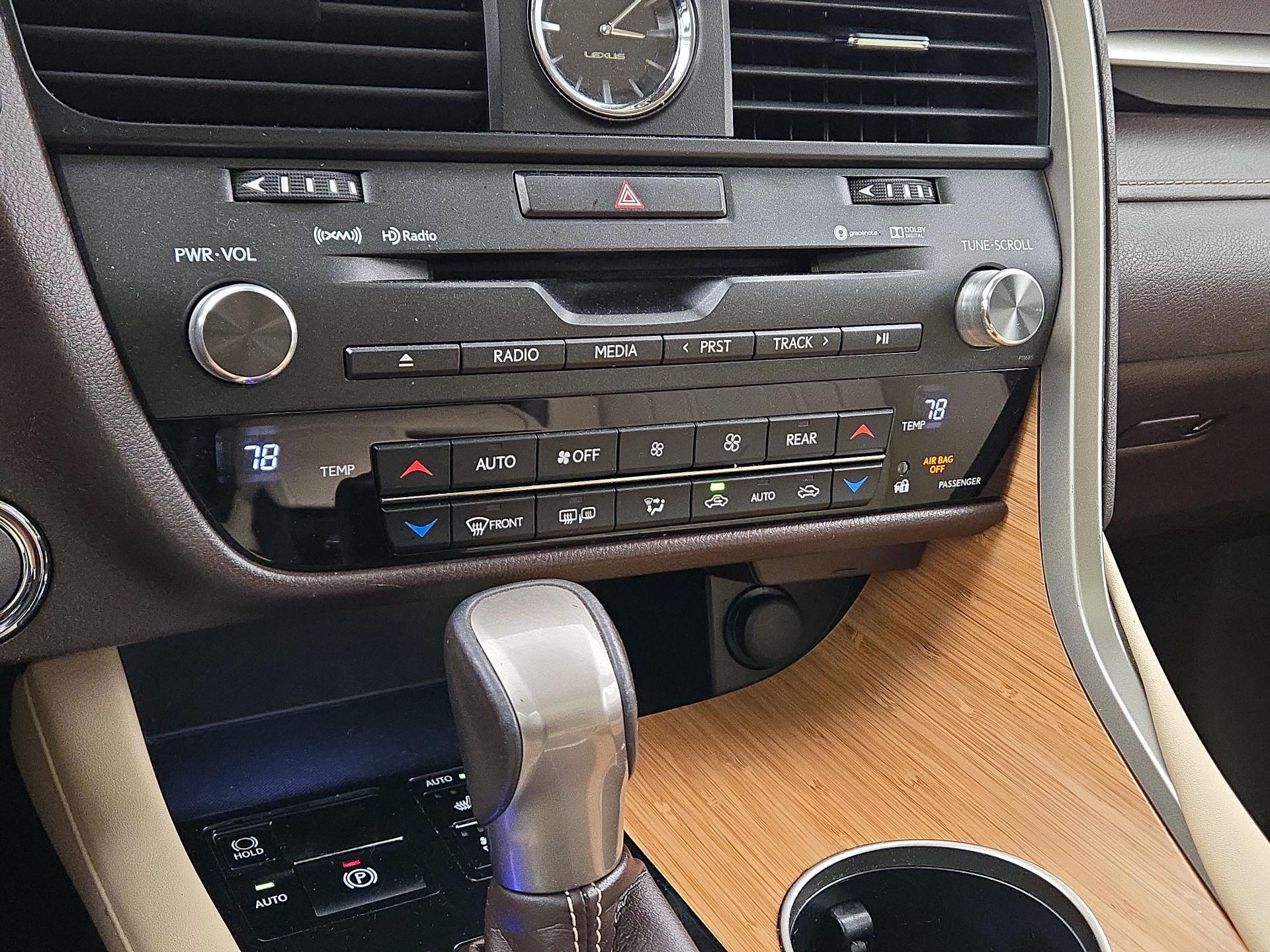 Thumbnail: 2019 Lexus RX - 17