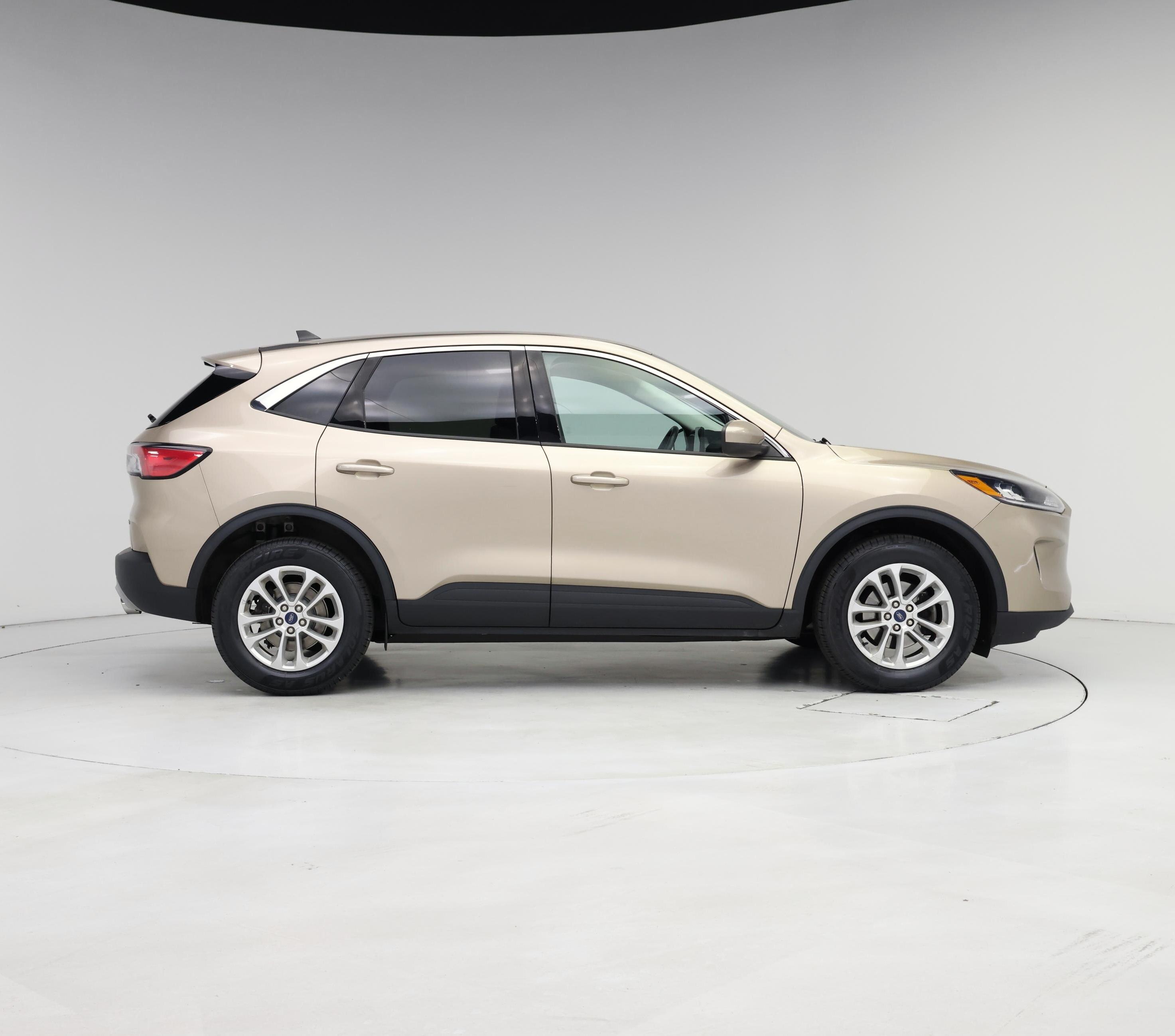 Thumbnail: 2021 Ford Escape - 7