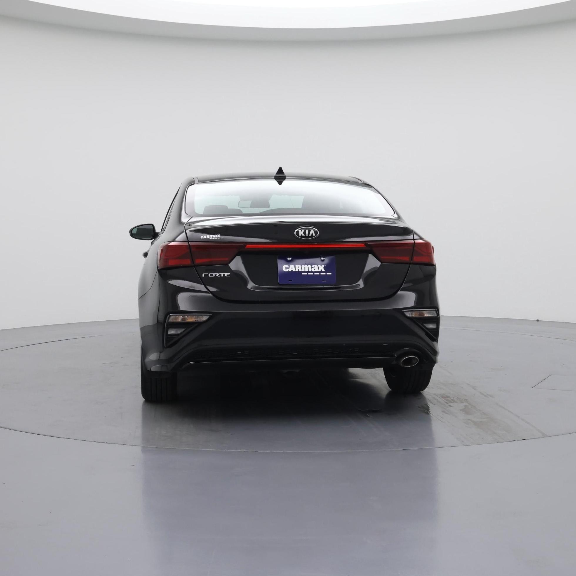 Thumbnail: 2020 Kia Forte - 6
