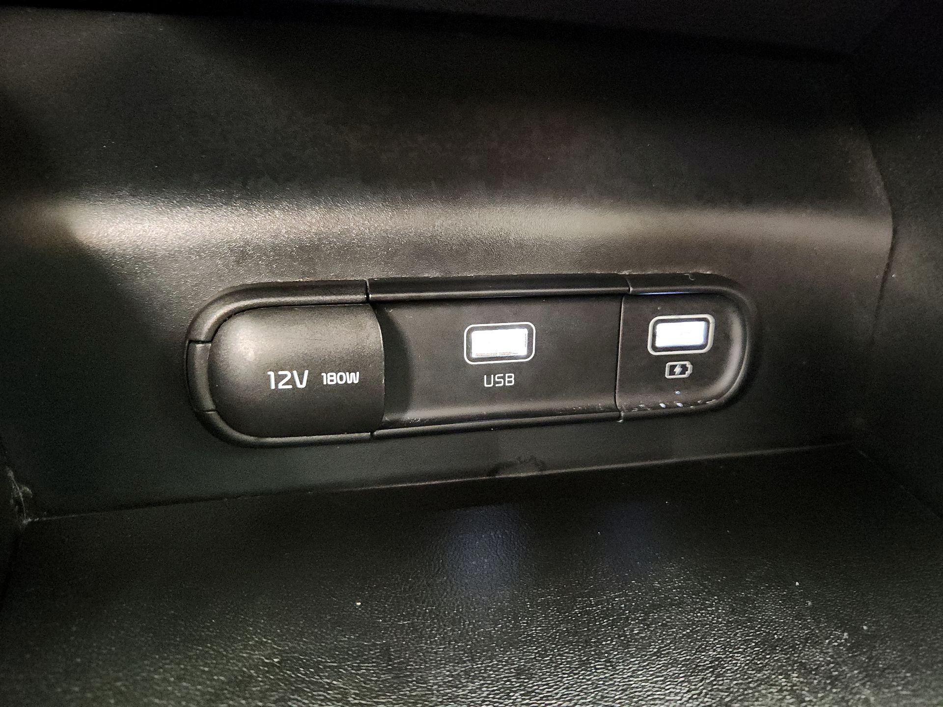 Thumbnail: 2021 Kia K5 - 18