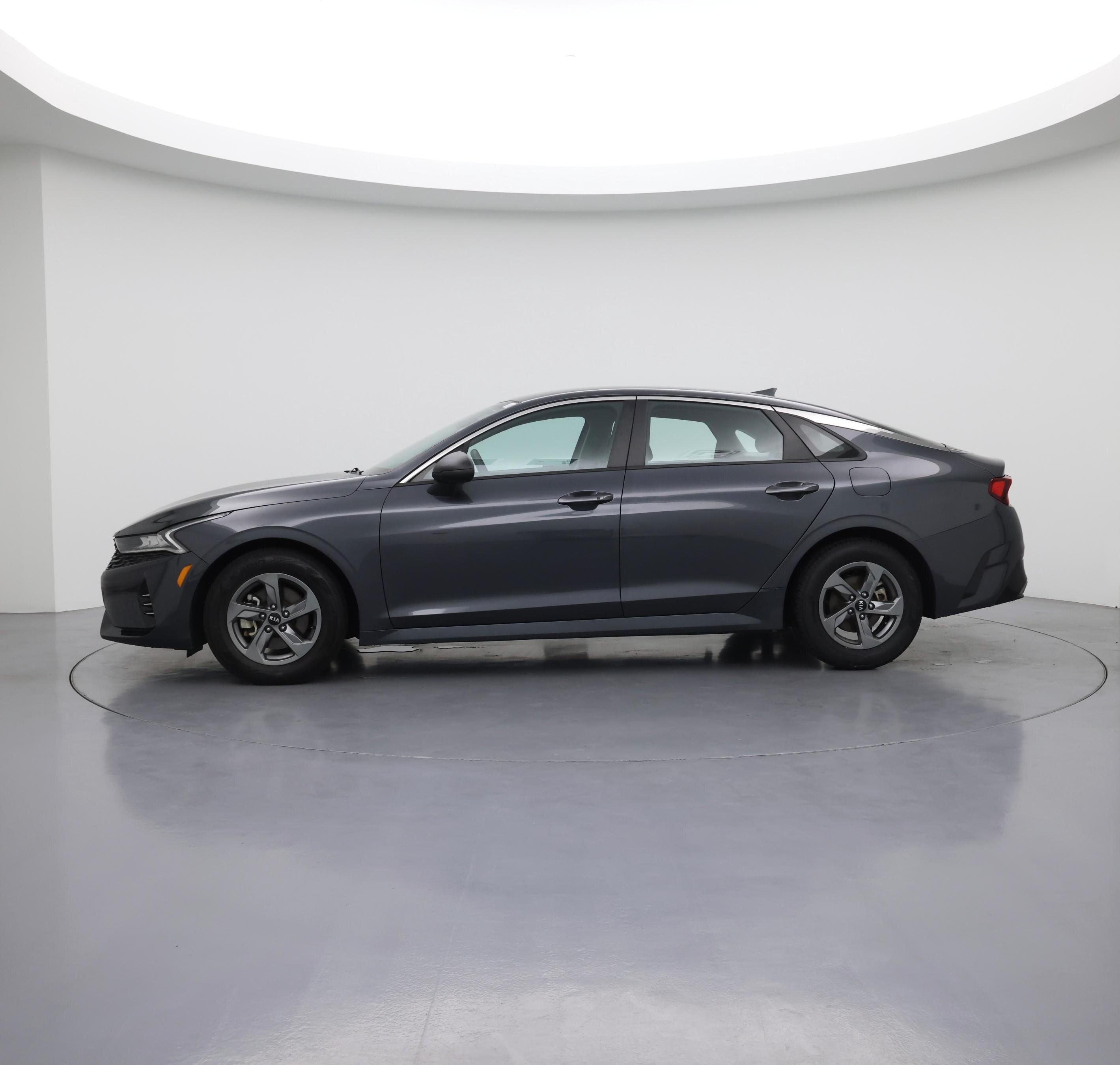 Thumbnail: 2021 Kia K5 - 3