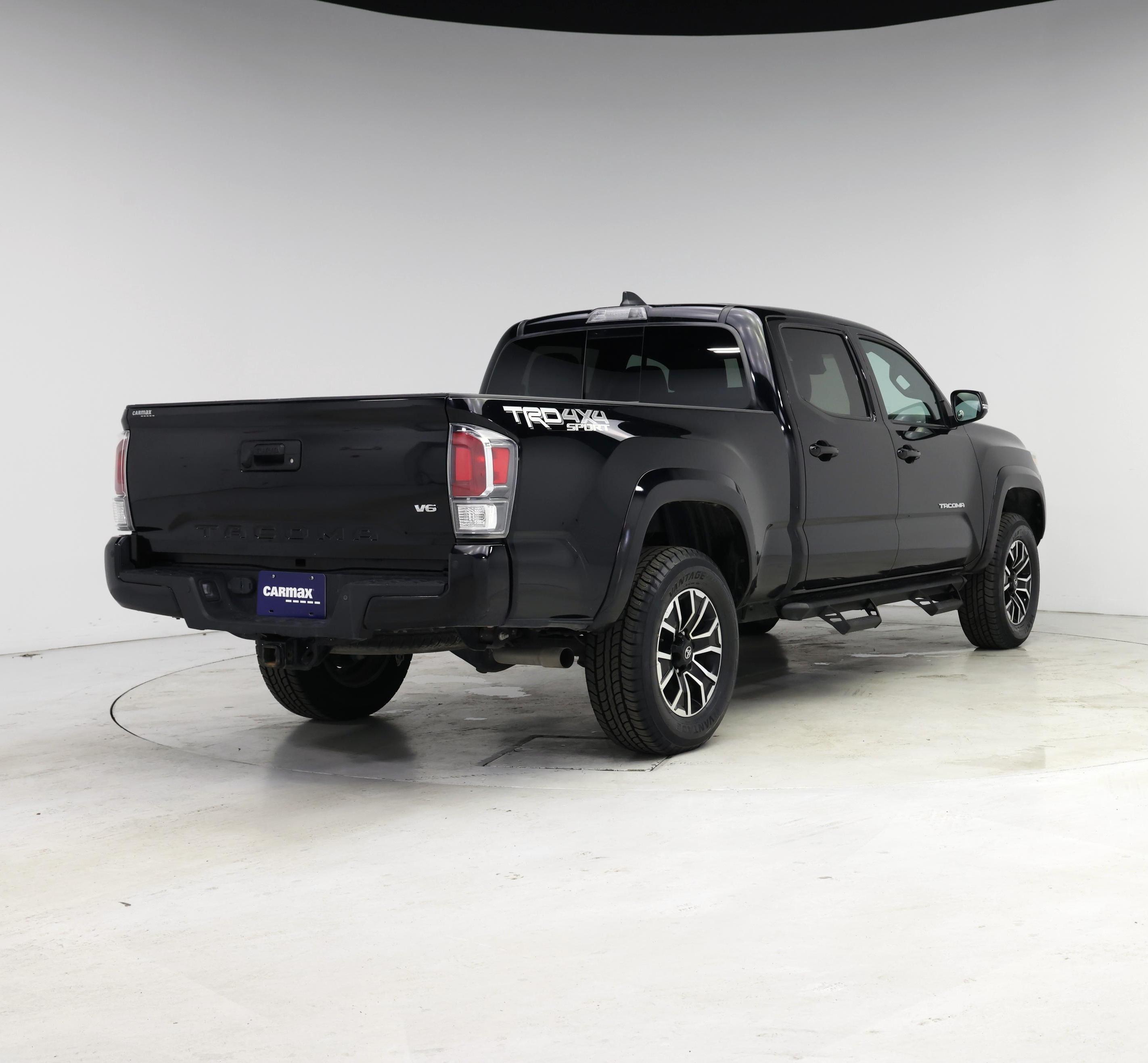 Thumbnail: 2021 Toyota Tacoma - 8