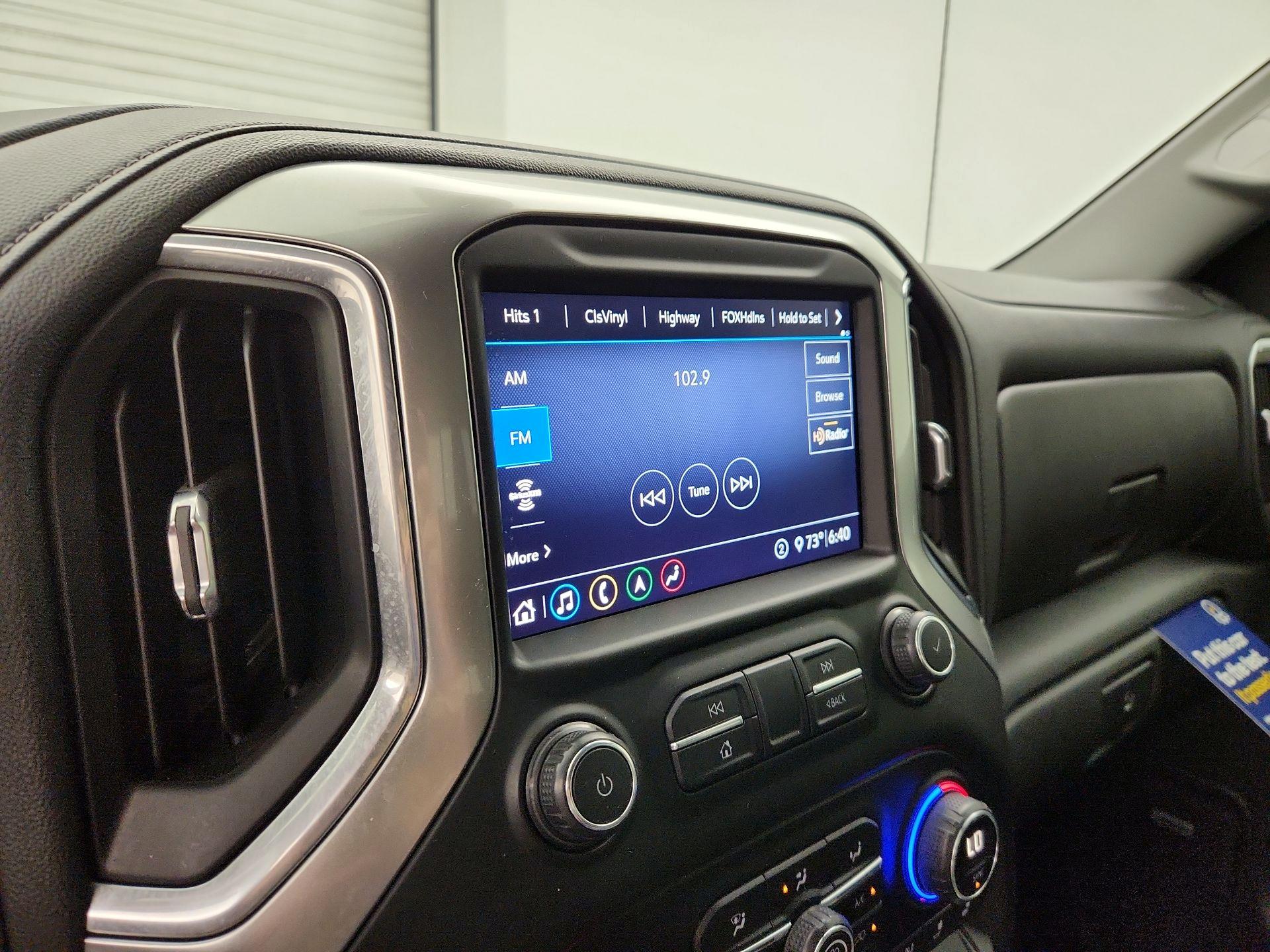 Thumbnail: 2020 Chevrolet Silverado 1500 - 15