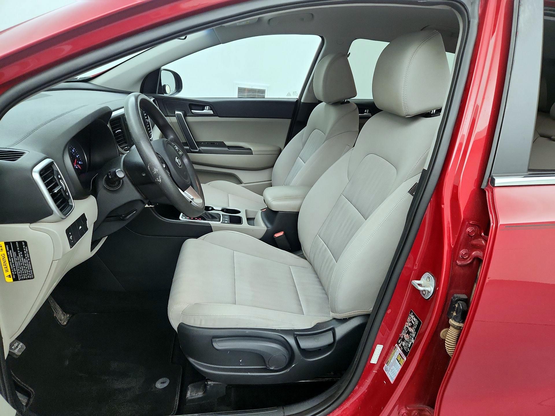 Thumbnail: 2020 Kia Sportage - 11
