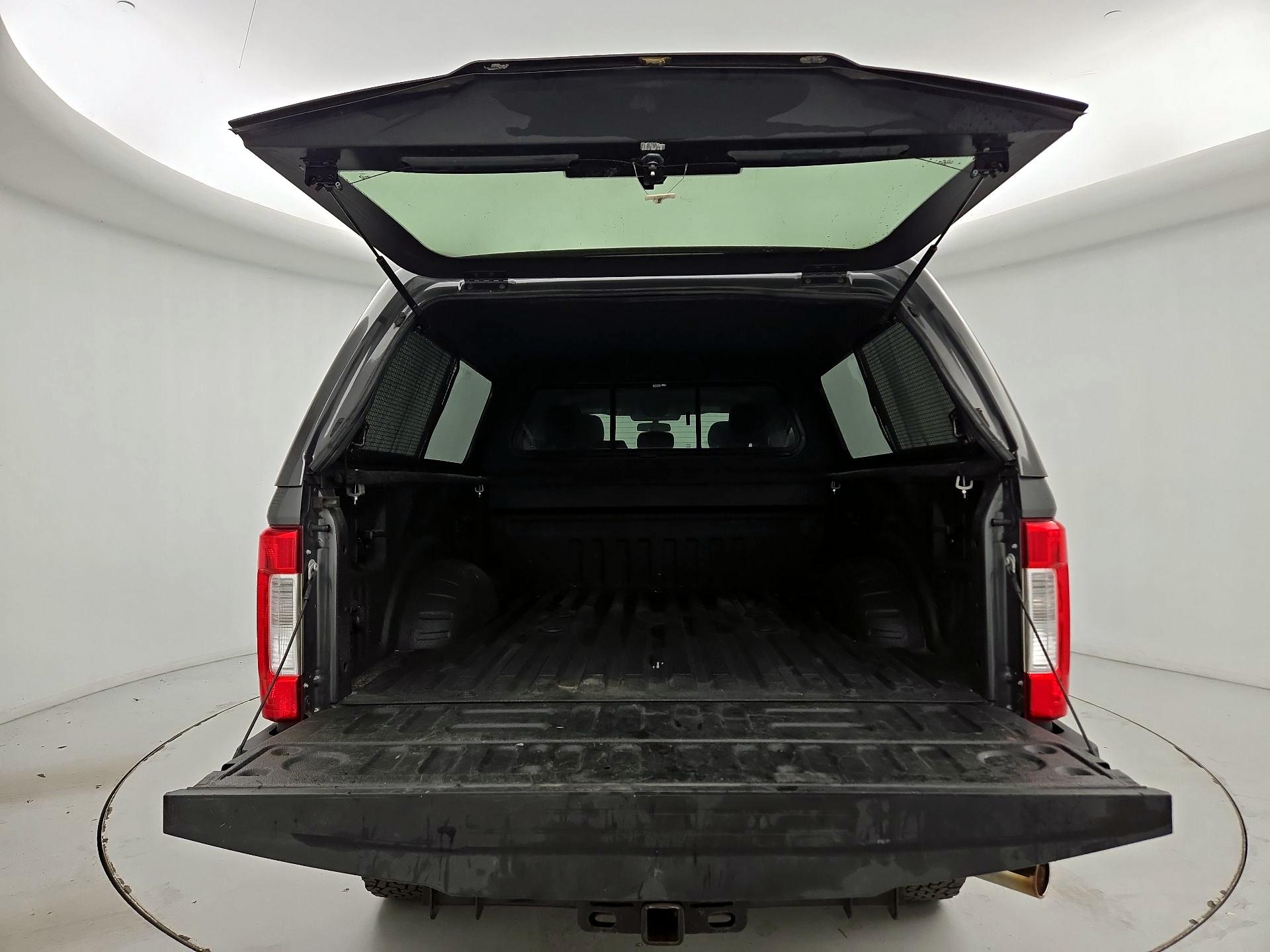 Thumbnail: 2019 Ford F-250 - 20