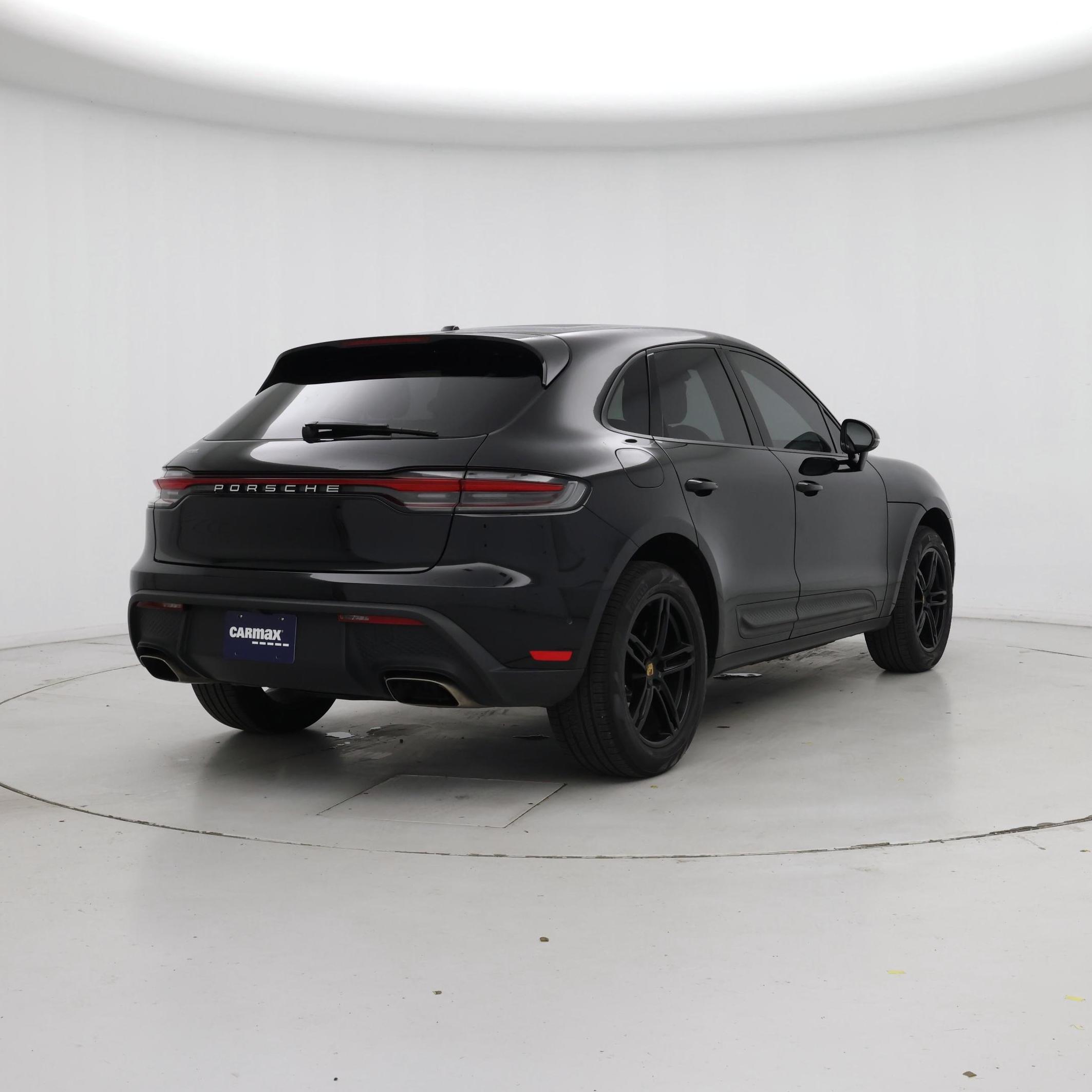Thumbnail: 2022 Porsche Macan - 8