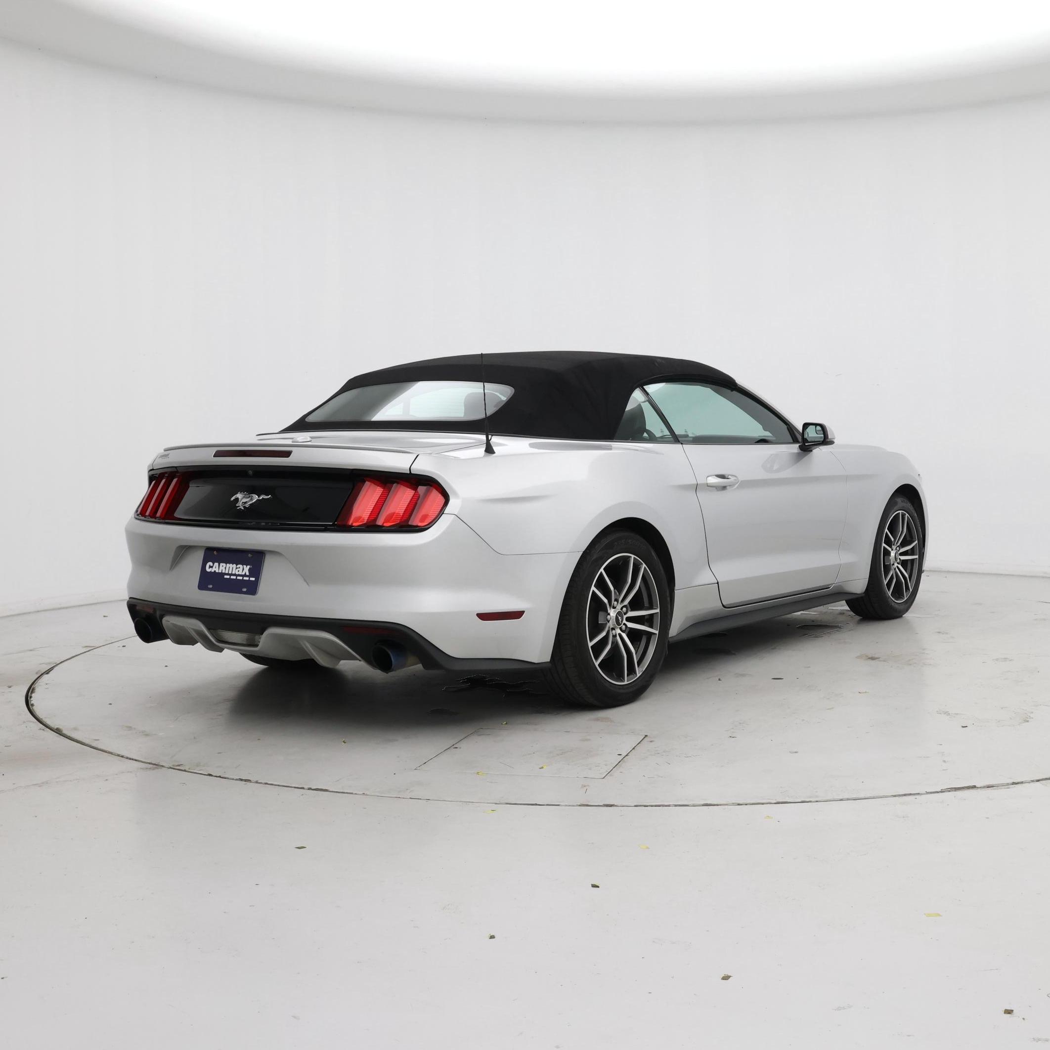Thumbnail: 2017 Ford Mustang - 8