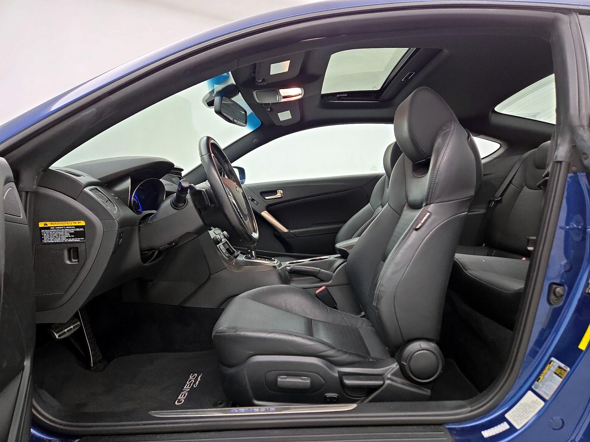 Thumbnail: 2015 Hyundai Genesis - 11