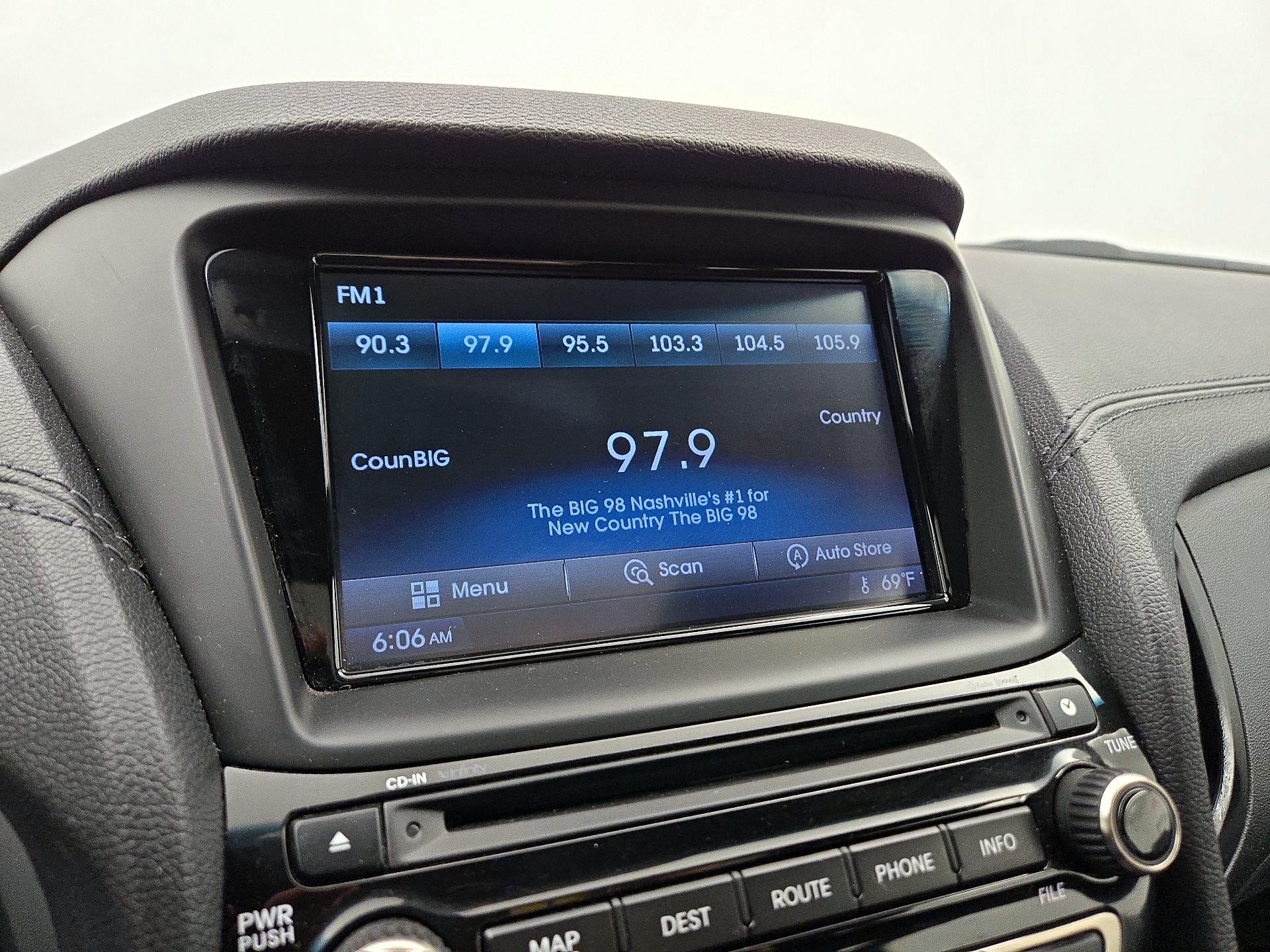 Thumbnail: 2015 Hyundai Genesis - 15