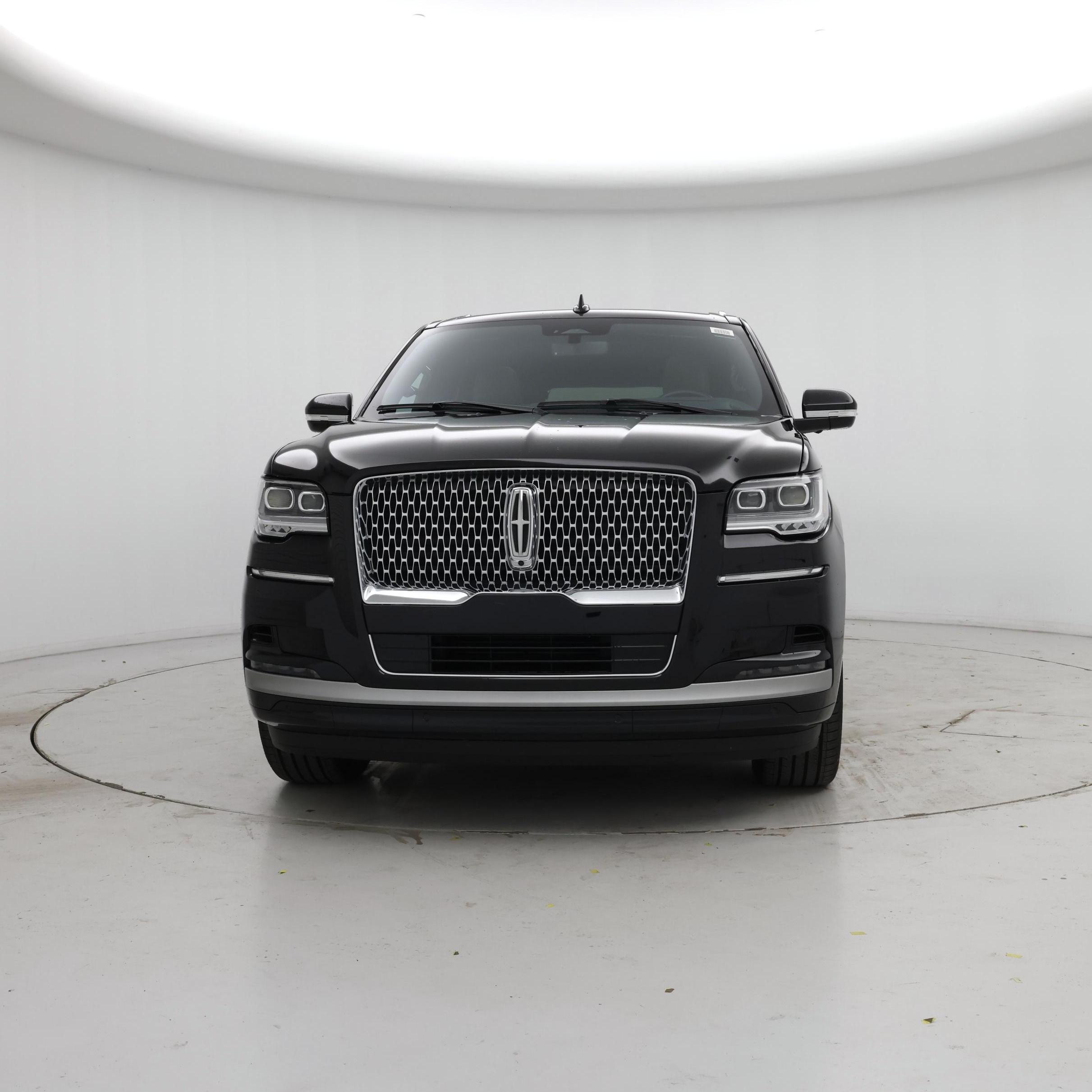 Thumbnail: 2024 Lincoln Navigator L - 5