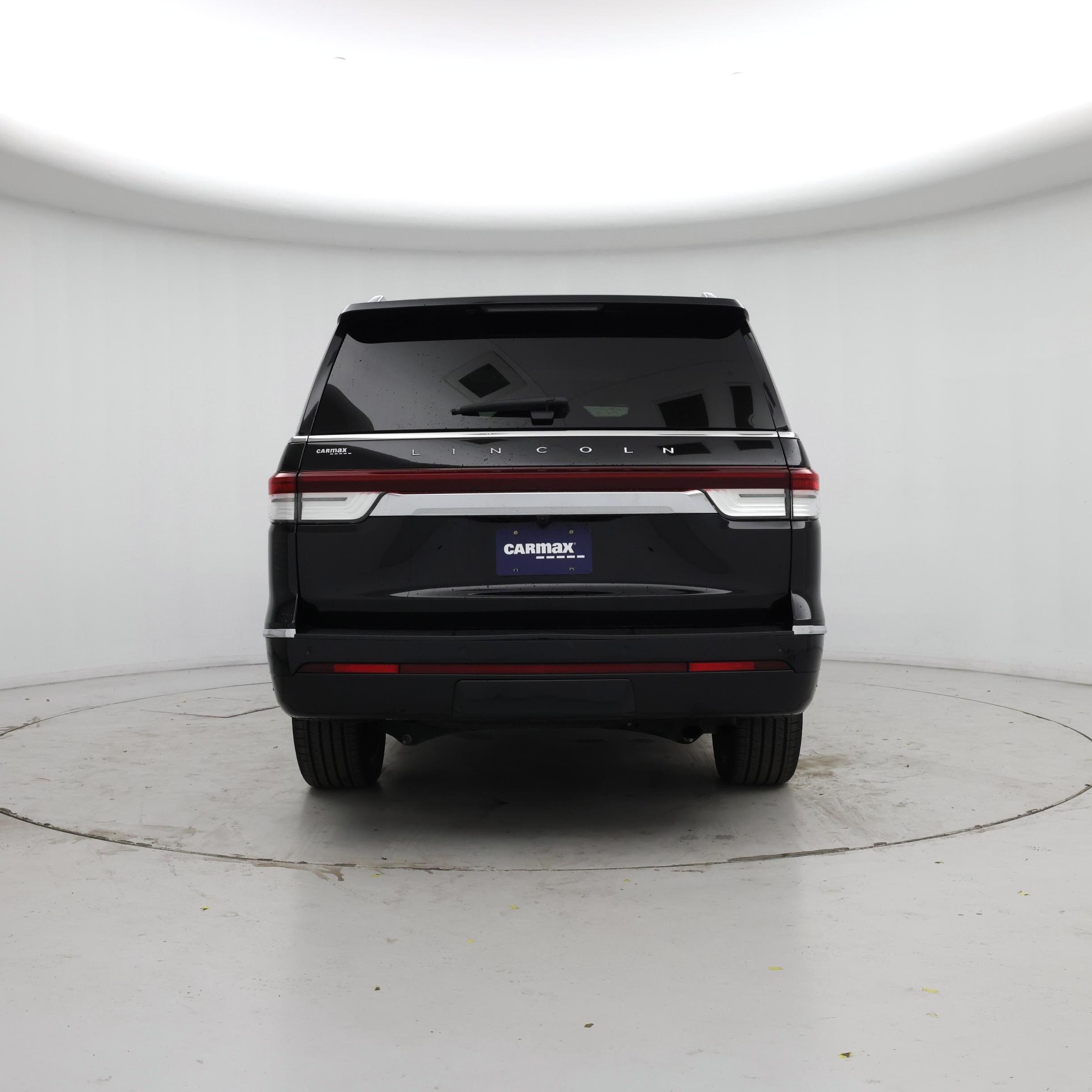 Thumbnail: 2024 Lincoln Navigator L - 6