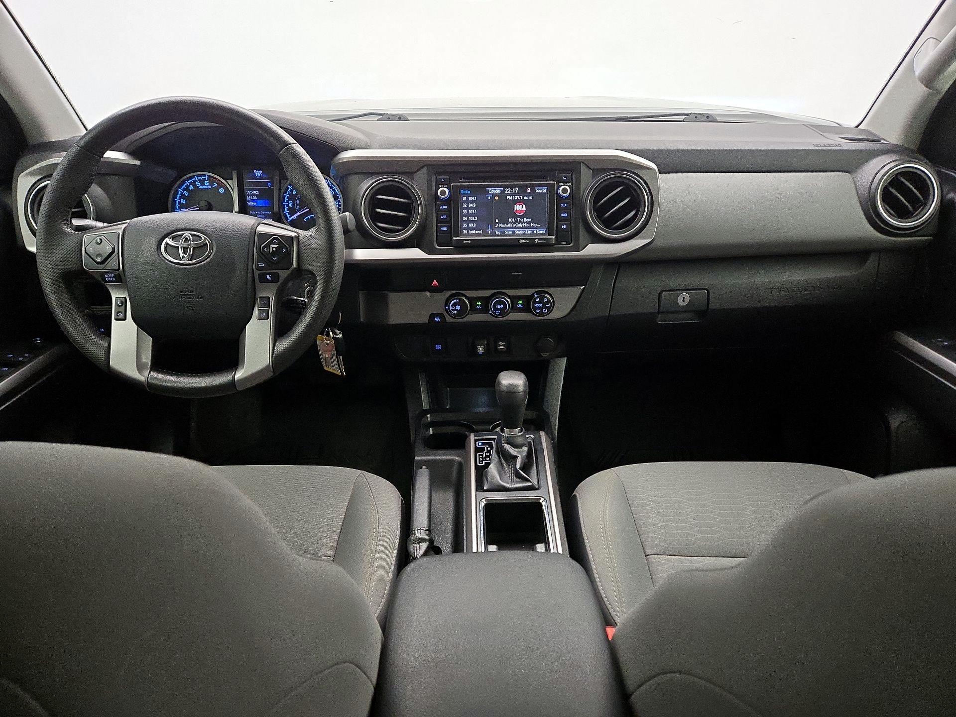 Thumbnail: 2019 Toyota Tacoma - 9