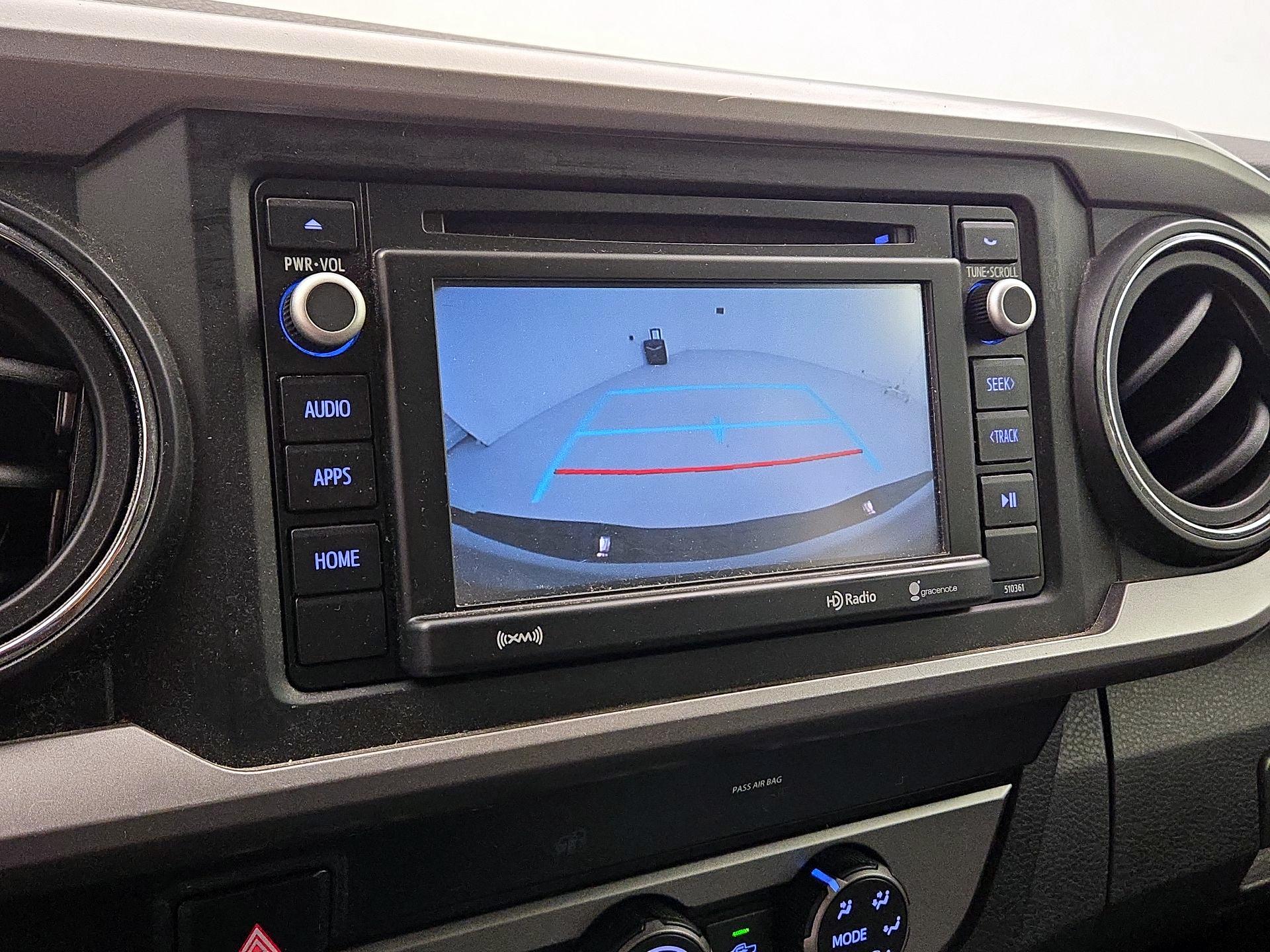 Thumbnail: 2019 Toyota Tacoma - 14