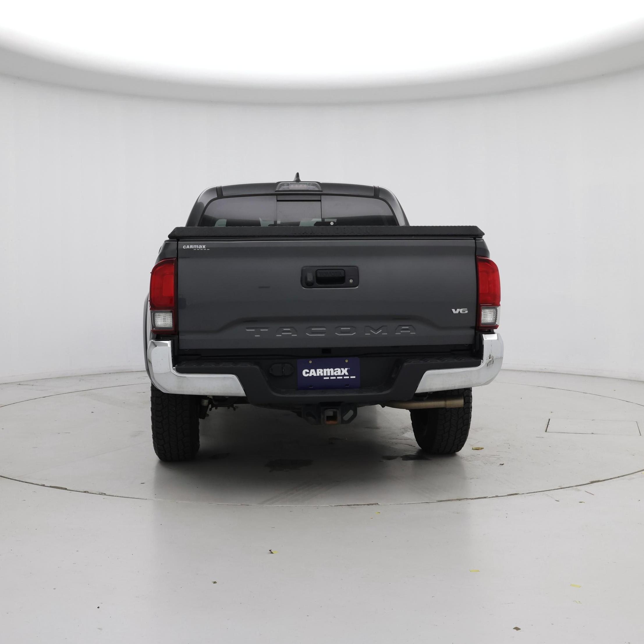 Thumbnail: 2019 Toyota Tacoma - 6