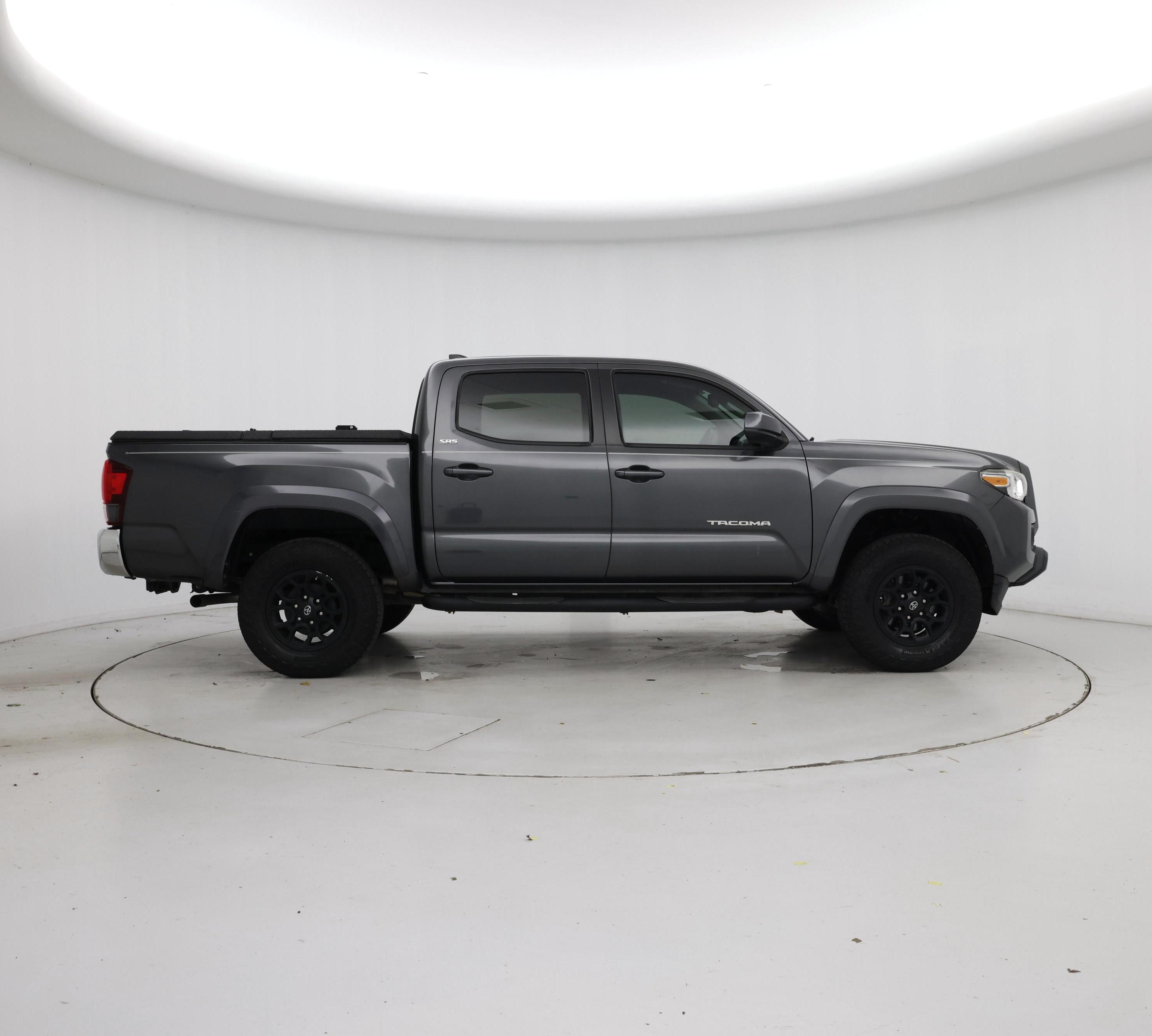 Thumbnail: 2019 Toyota Tacoma - 7