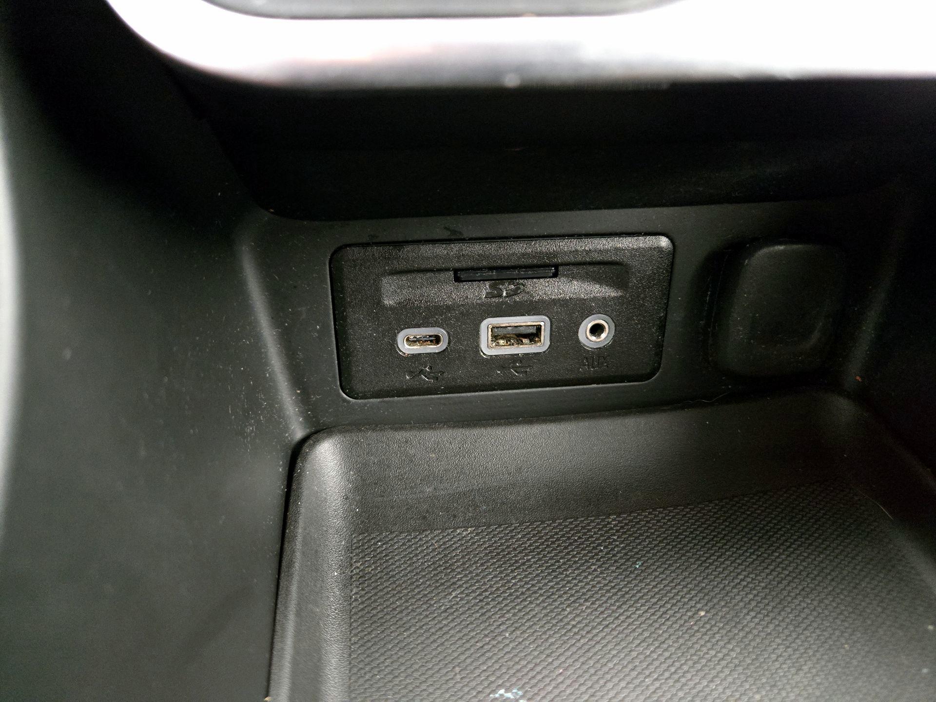 Thumbnail: 2020 GMC Terrain - 19