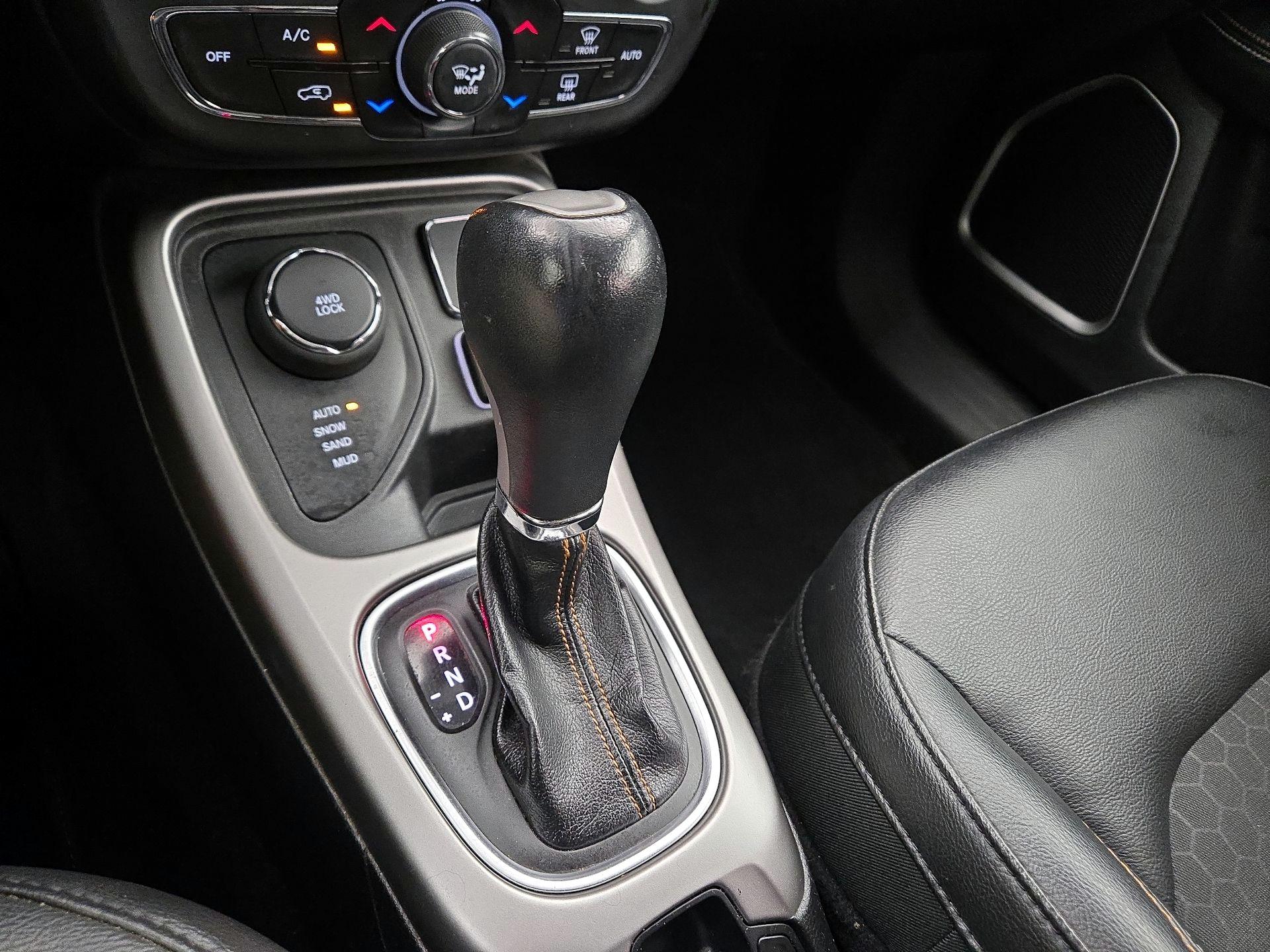 Thumbnail: 2018 Jeep Compass - 17