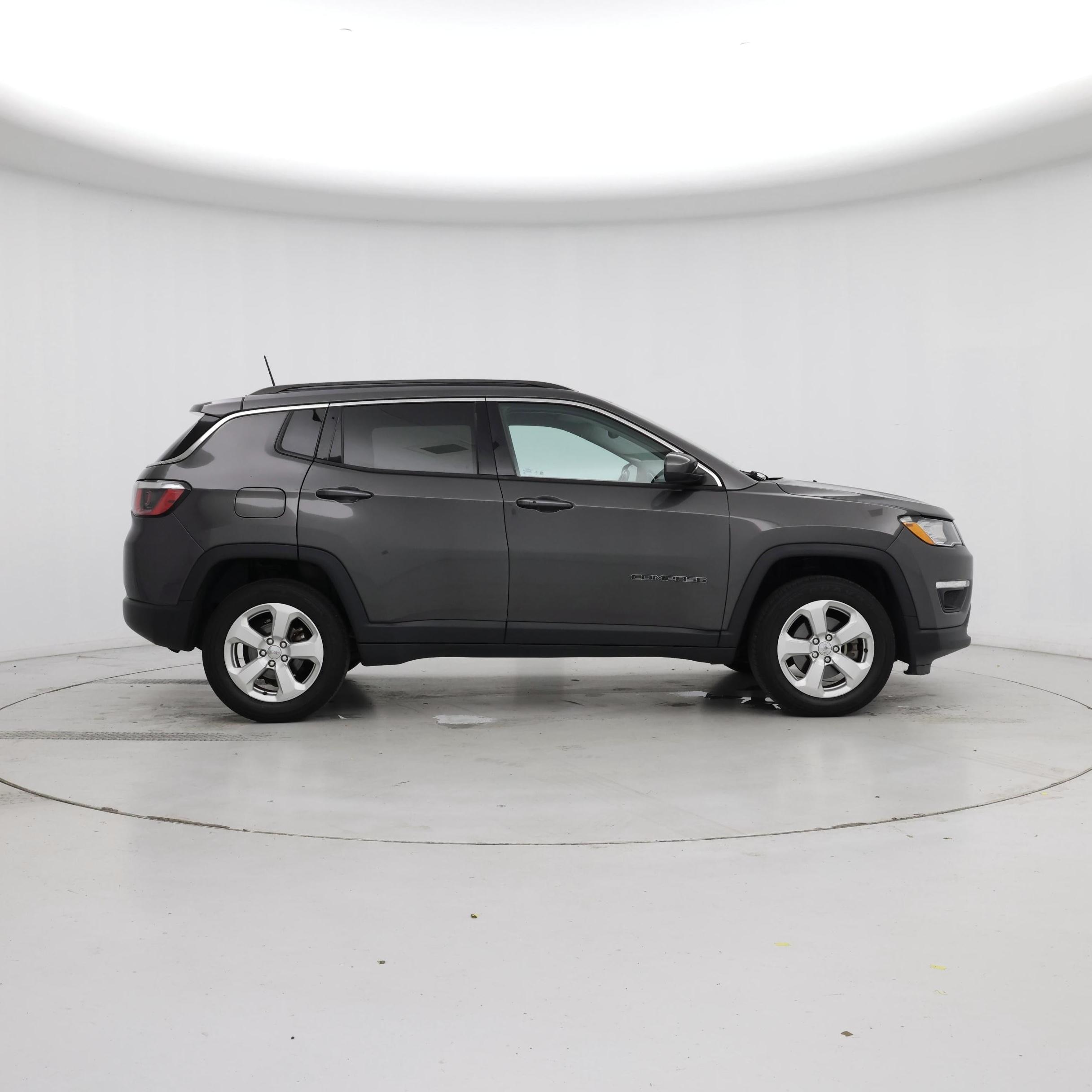 Thumbnail: 2018 Jeep Compass - 7