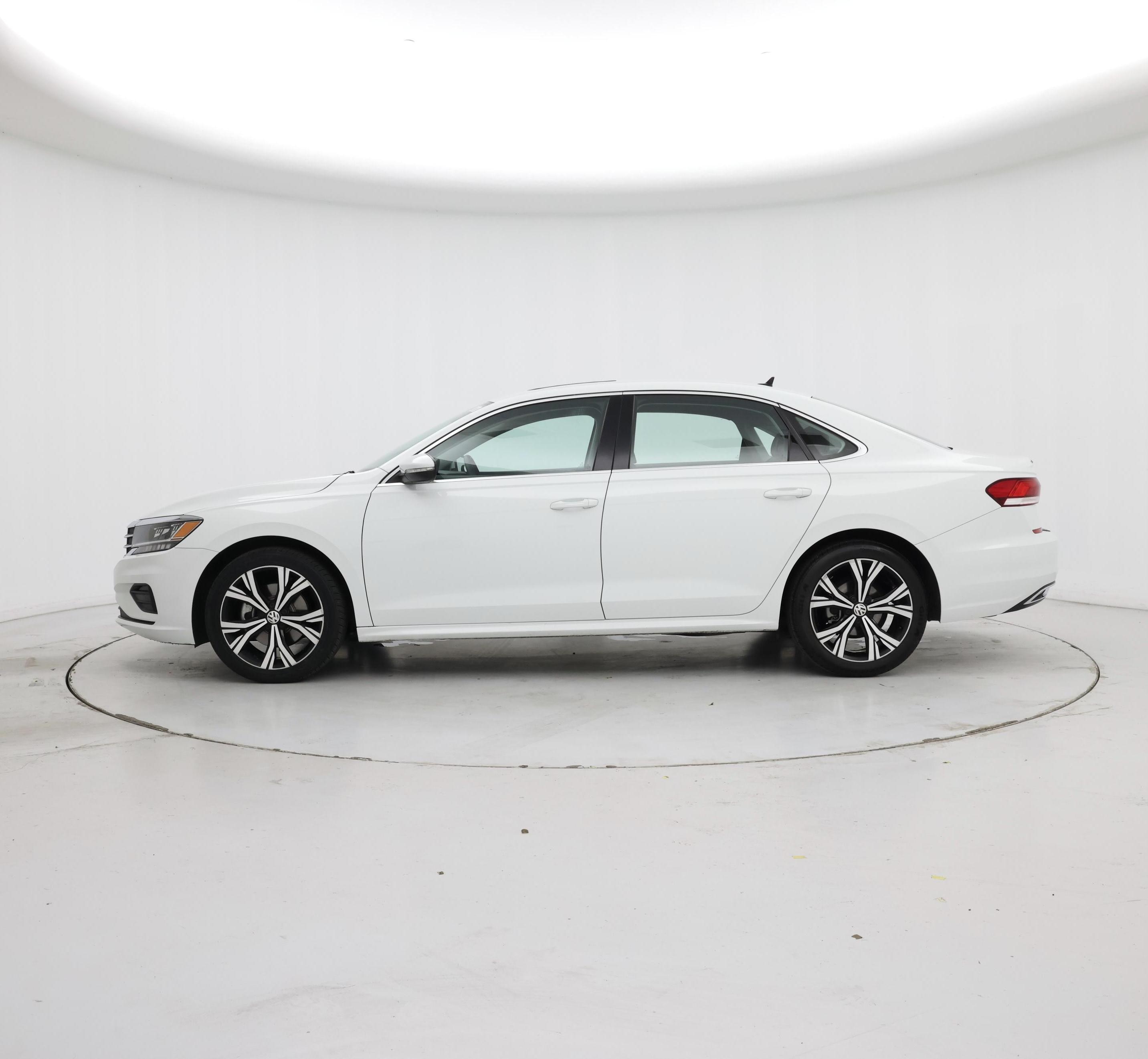 Thumbnail: 2021 Volkswagen Passat - 3