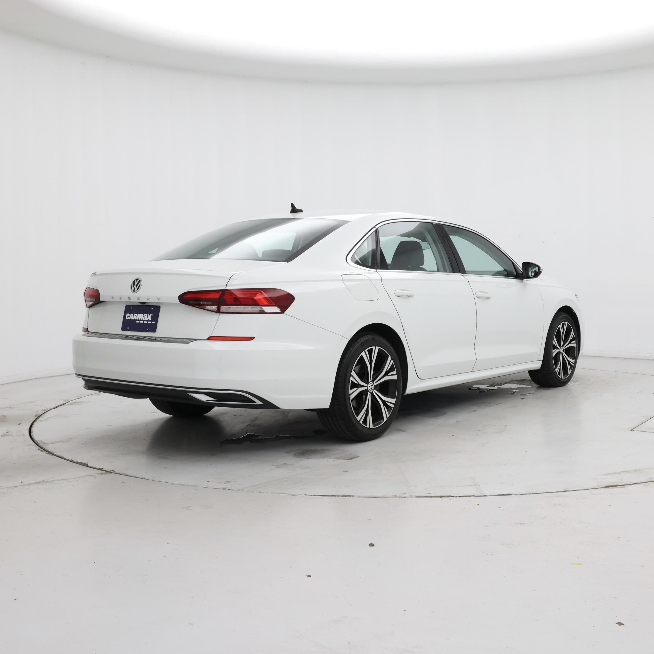 Thumbnail: 2021 Volkswagen Passat - 8