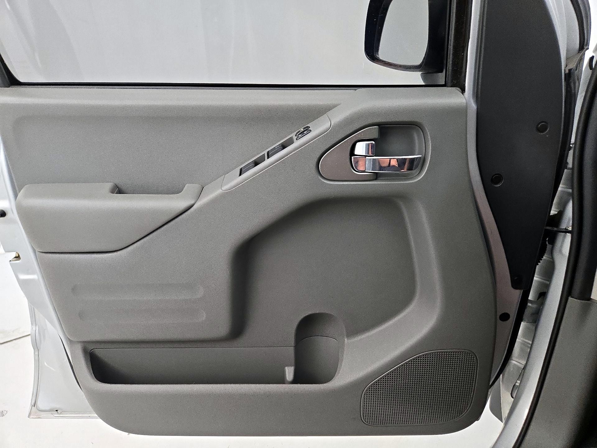 Thumbnail: 2019 Nissan Frontier - 12