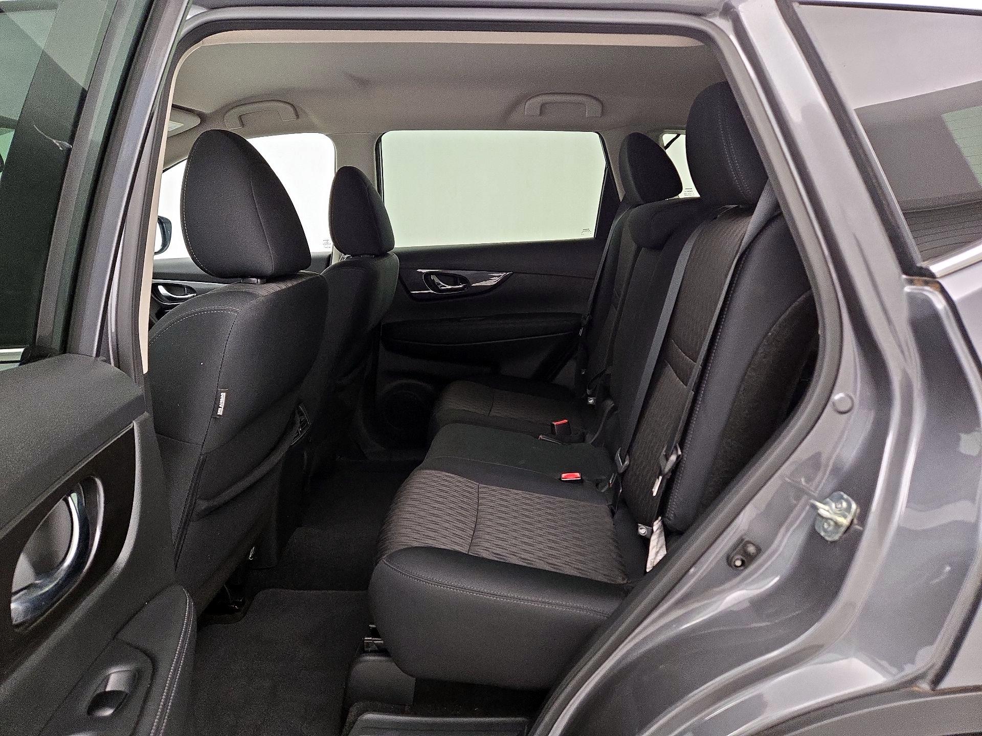 Thumbnail: 2020 Nissan Rogue - 19