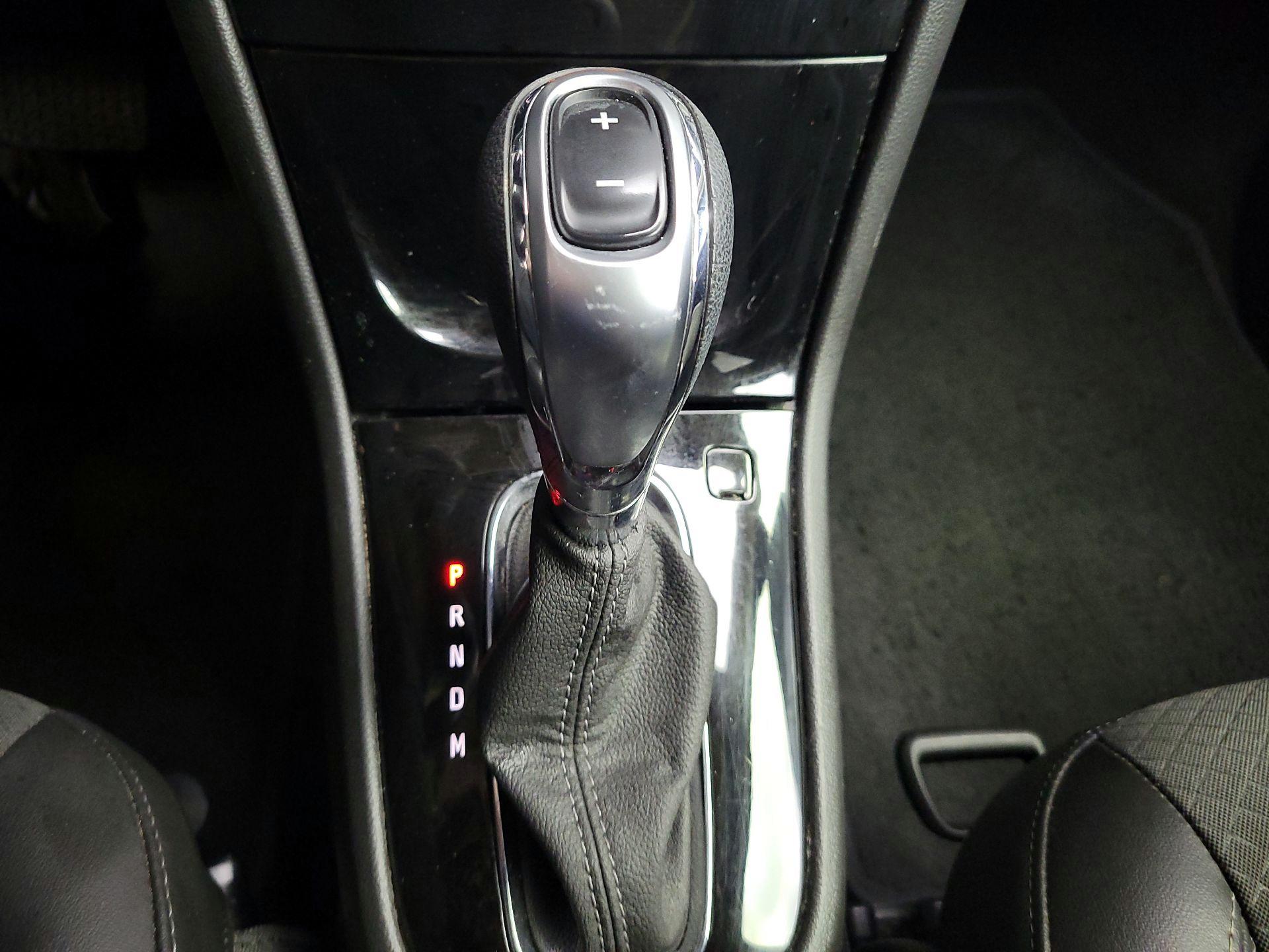 Thumbnail: 2022 Buick Encore - 17