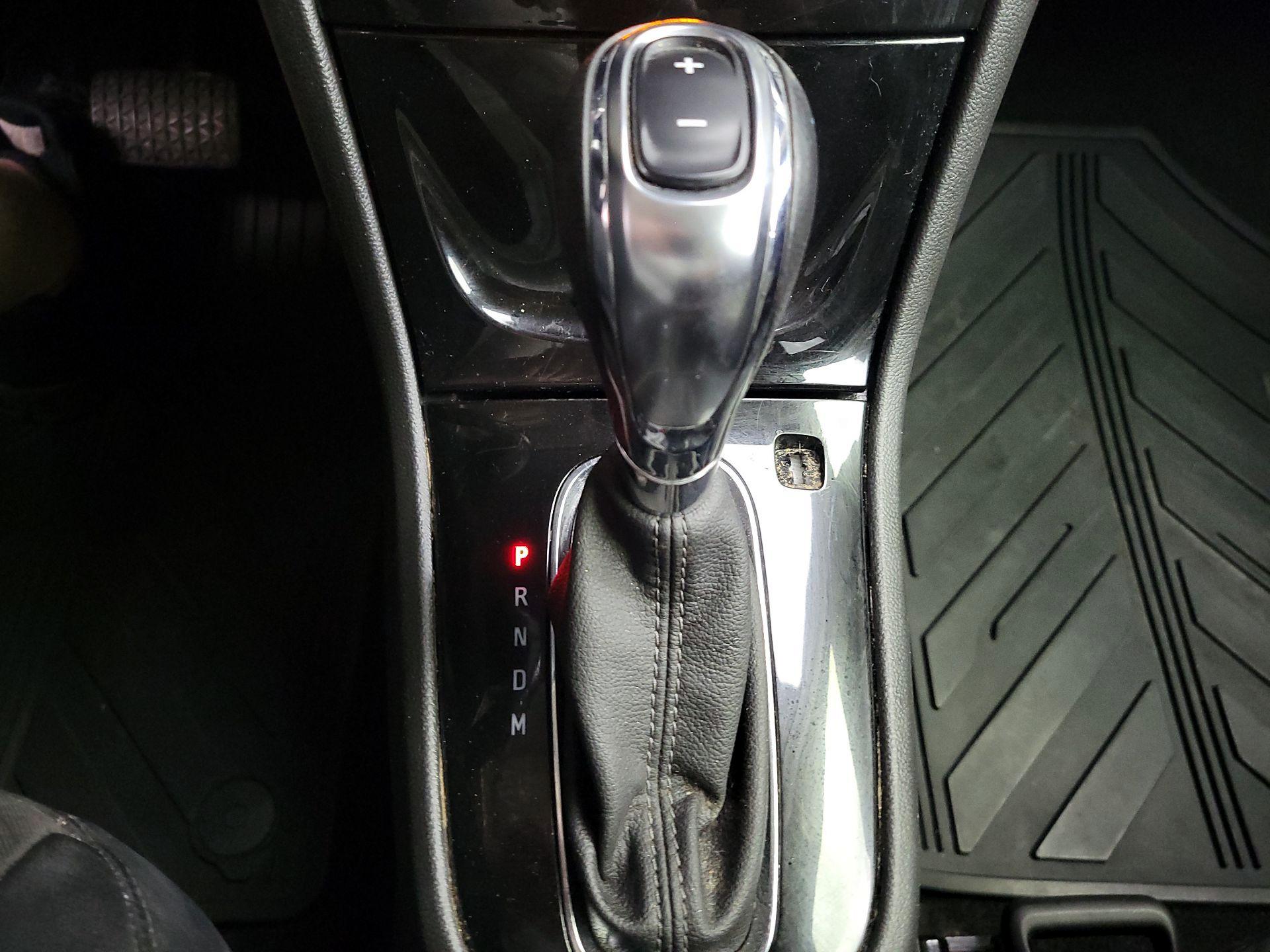 Thumbnail: 2020 Buick Encore - 17