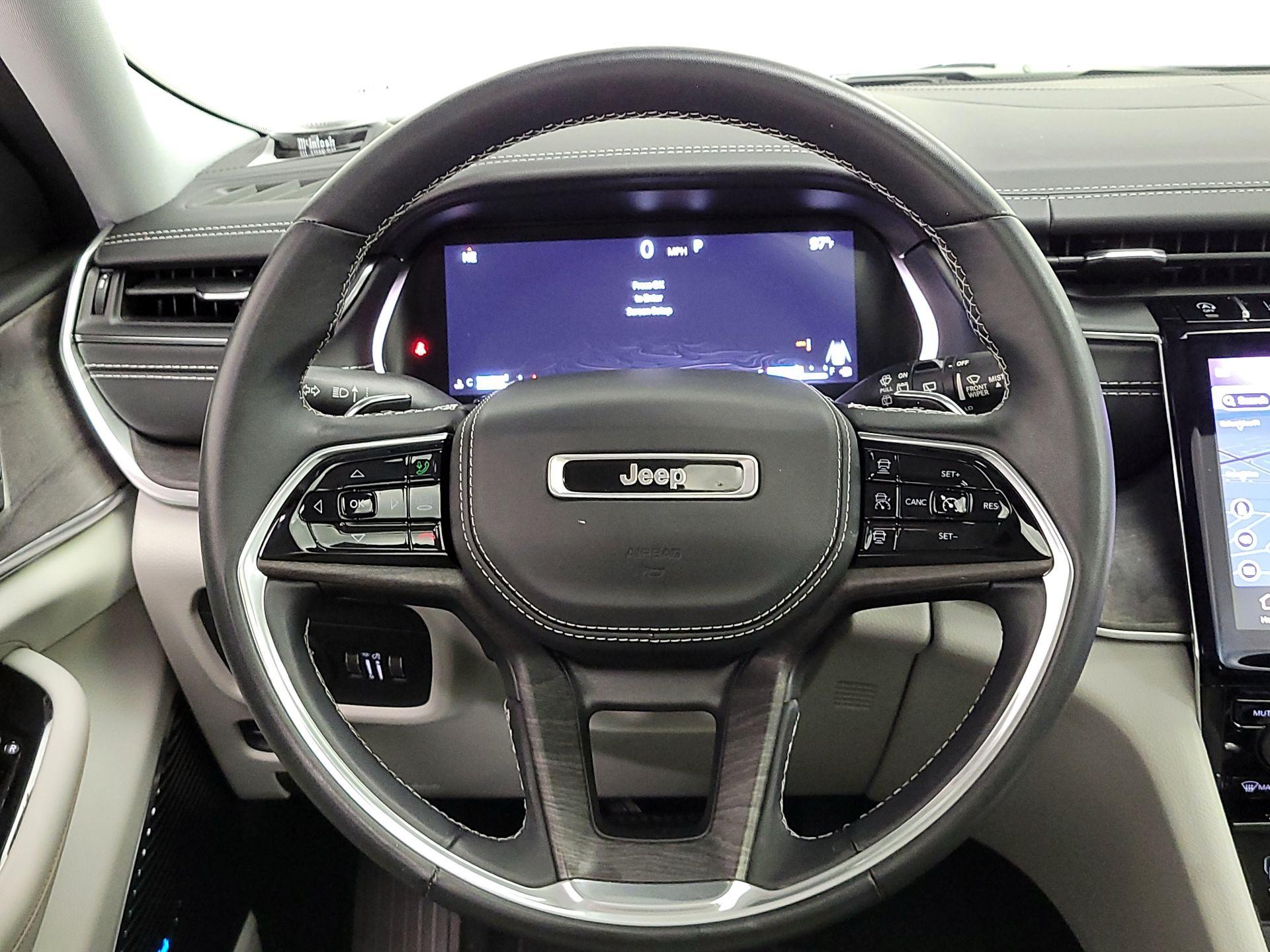 Thumbnail: 2022 Jeep Grand Cherokee L - 10