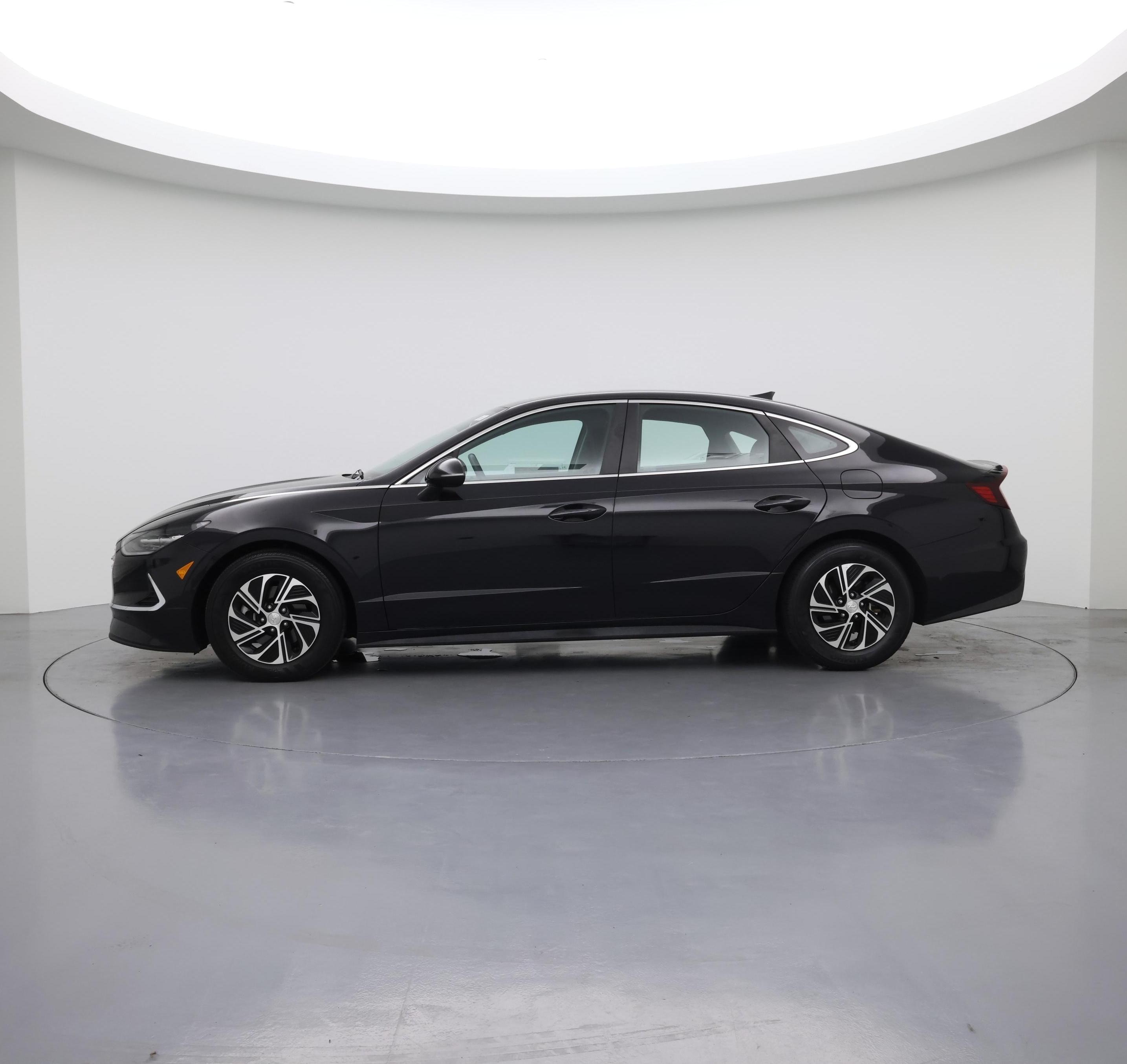 Thumbnail: 2023 Hyundai Sonata - 3