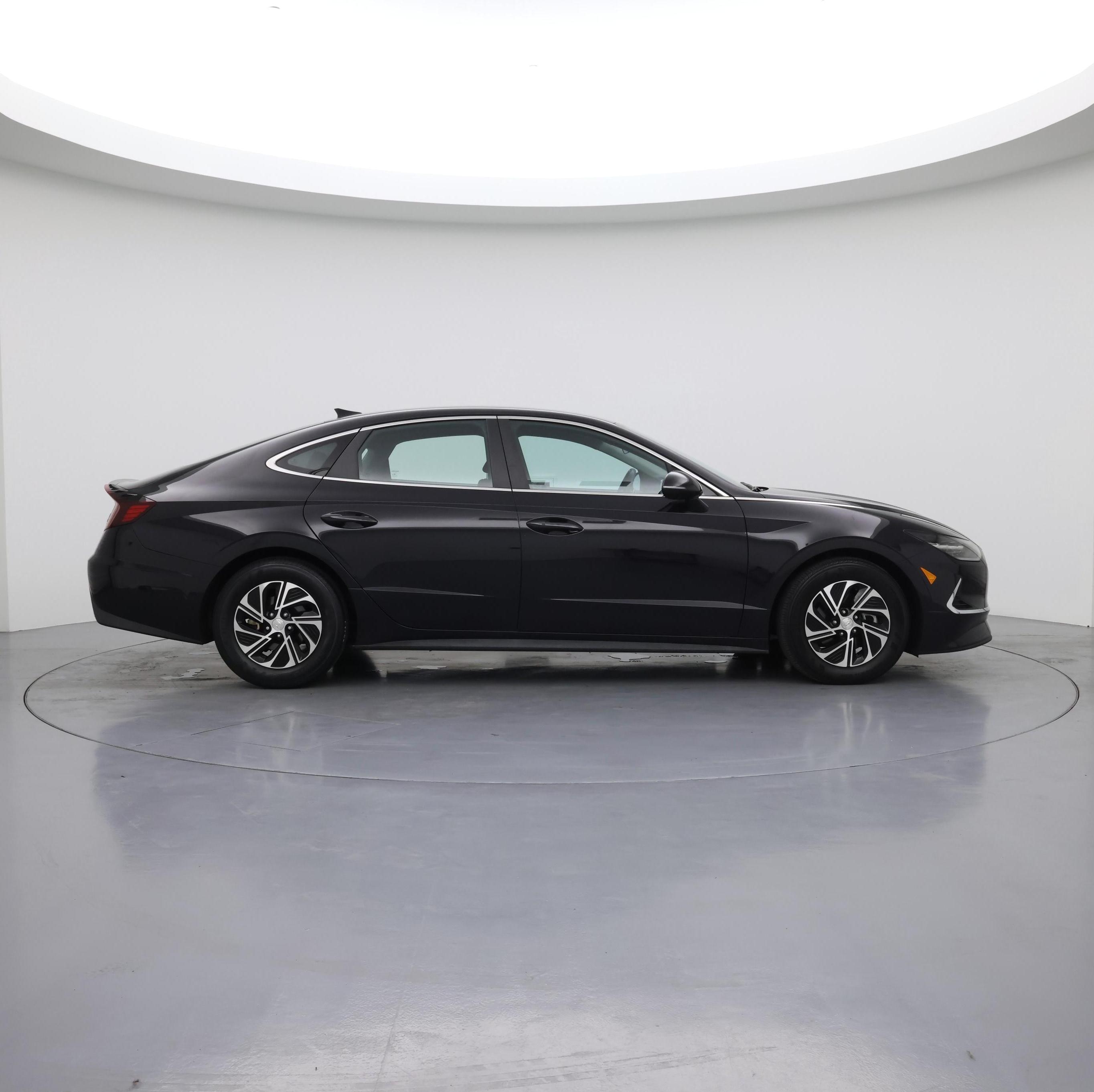 Thumbnail: 2023 Hyundai Sonata - 7