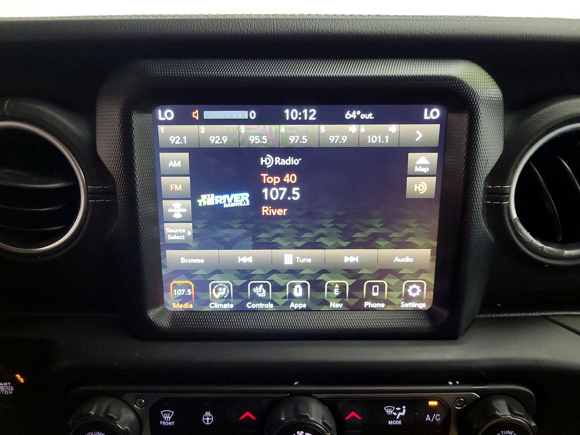 Thumbnail: 2022 Jeep Wrangler - 16