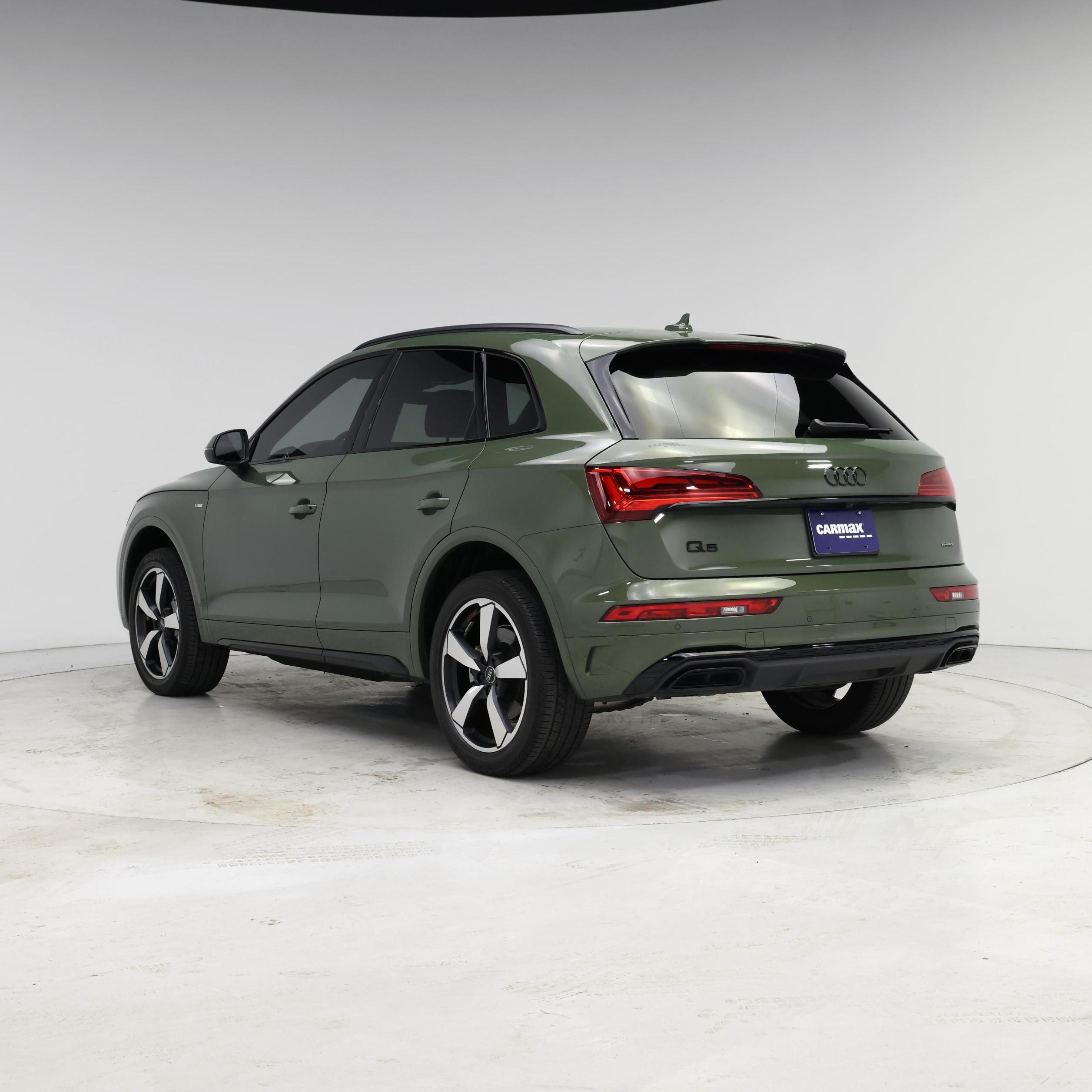 Thumbnail: 2023 Audi Q5 - 2