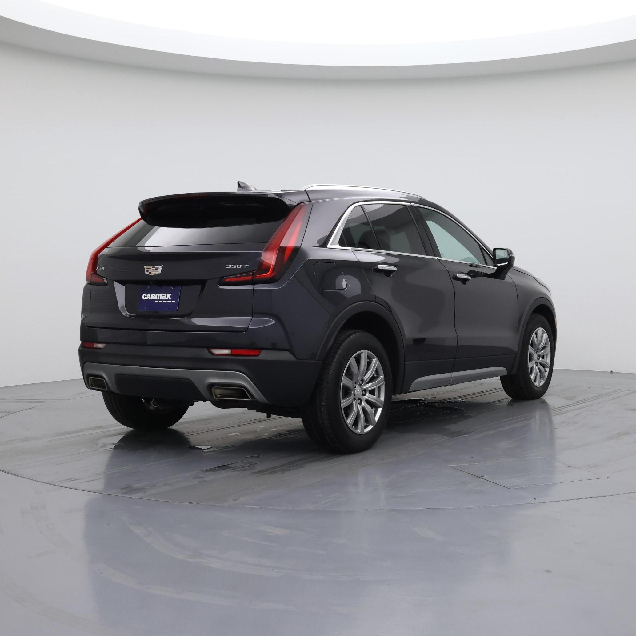 Thumbnail: 2023 Cadillac XT4 - 8
