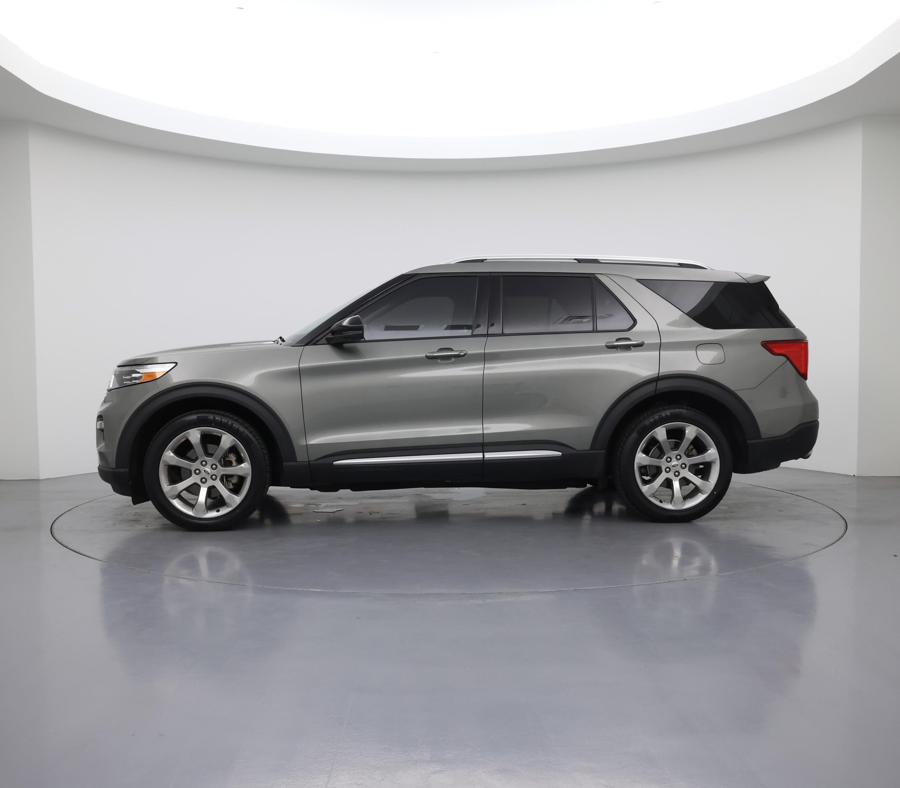 Thumbnail: 2020 Ford Explorer - 3