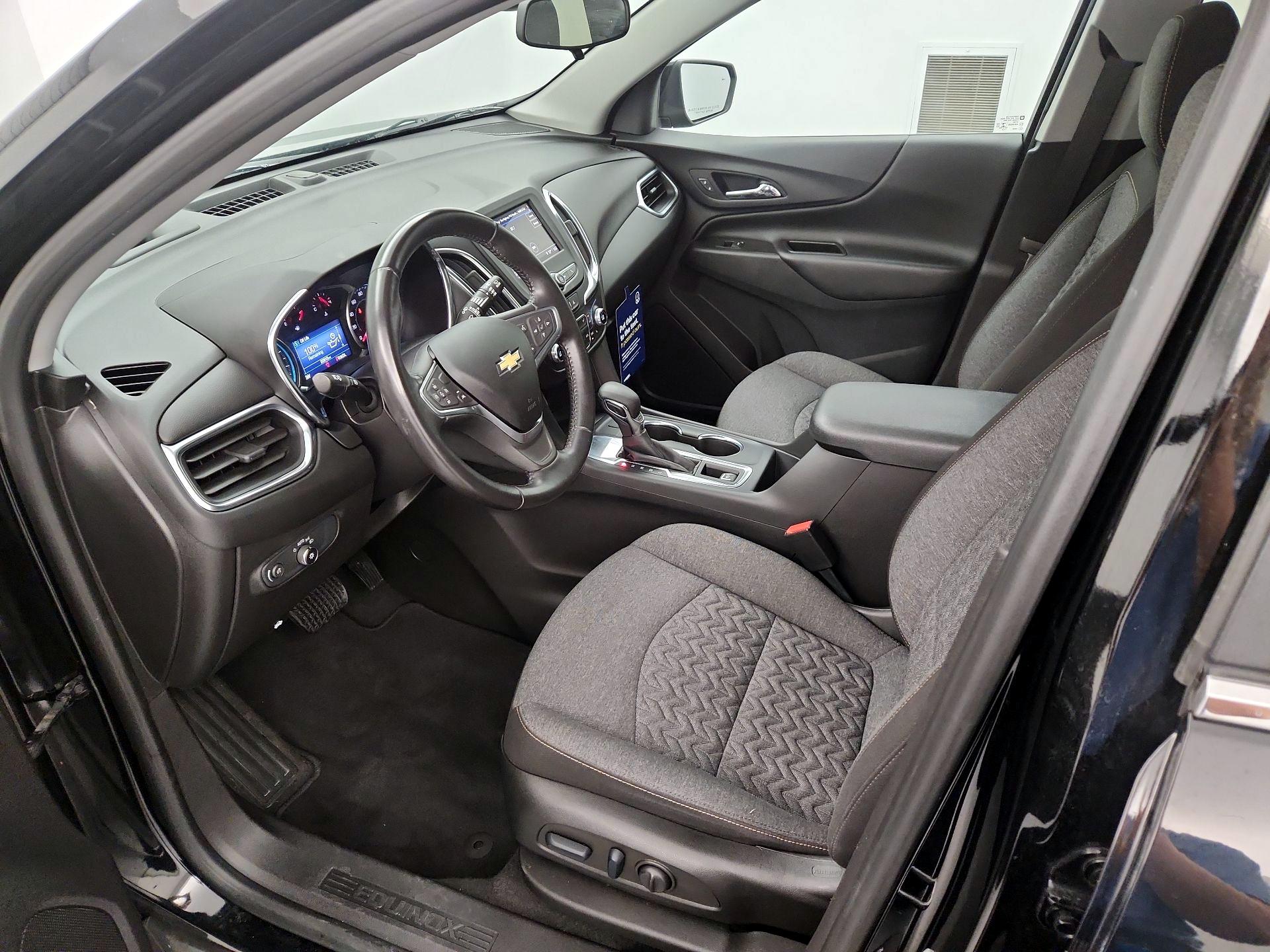 Thumbnail: 2022 Chevrolet Equinox - 11