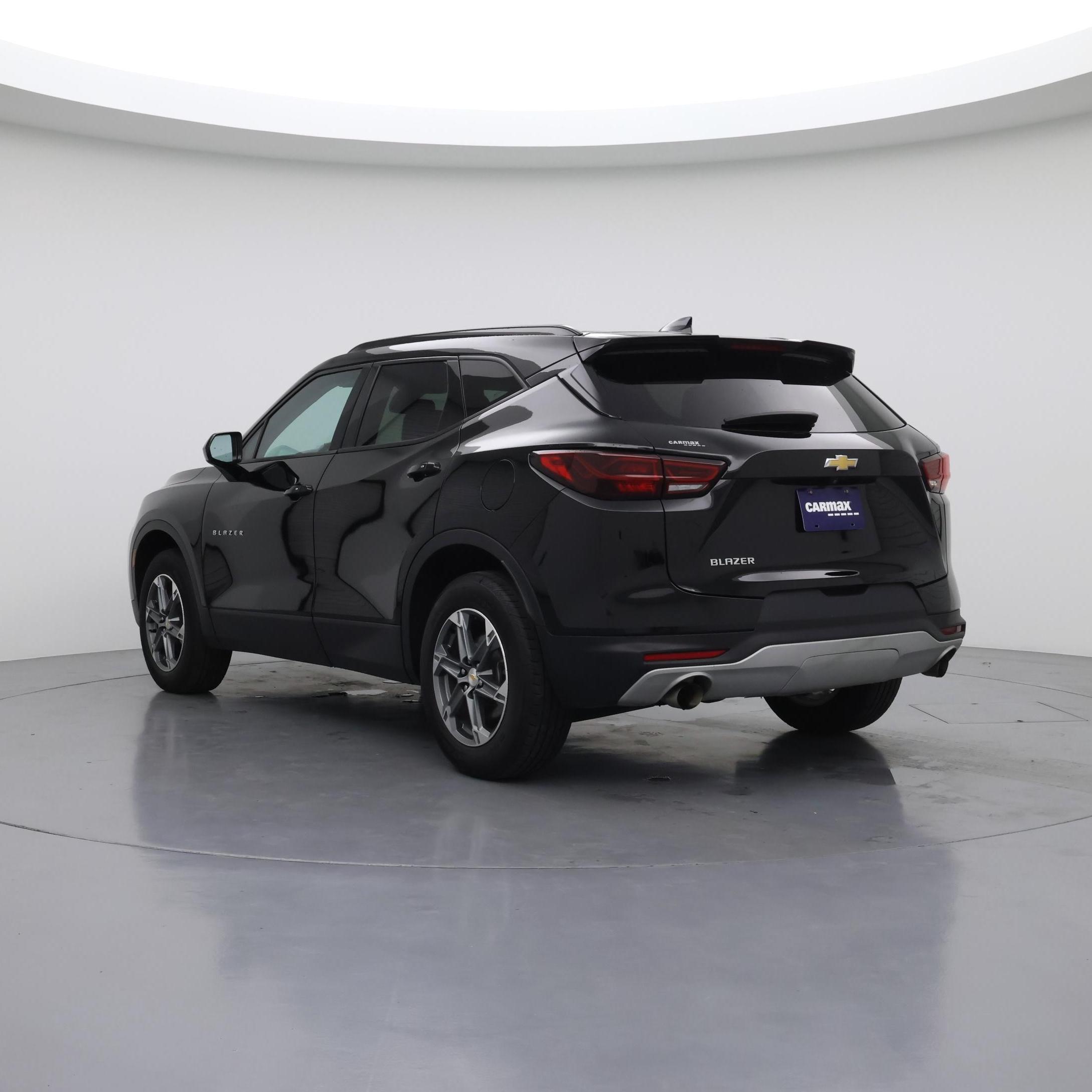 Thumbnail: 2023 Chevrolet Blazer - 2