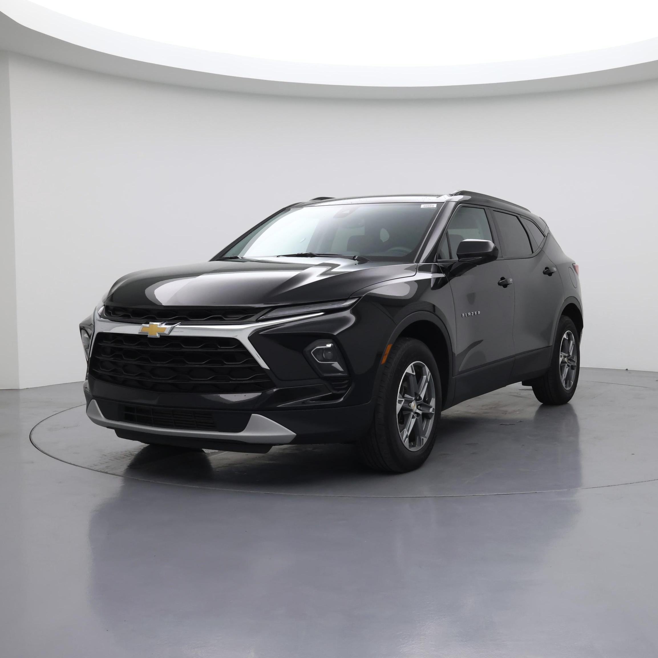 Thumbnail: 2023 Chevrolet Blazer - 4