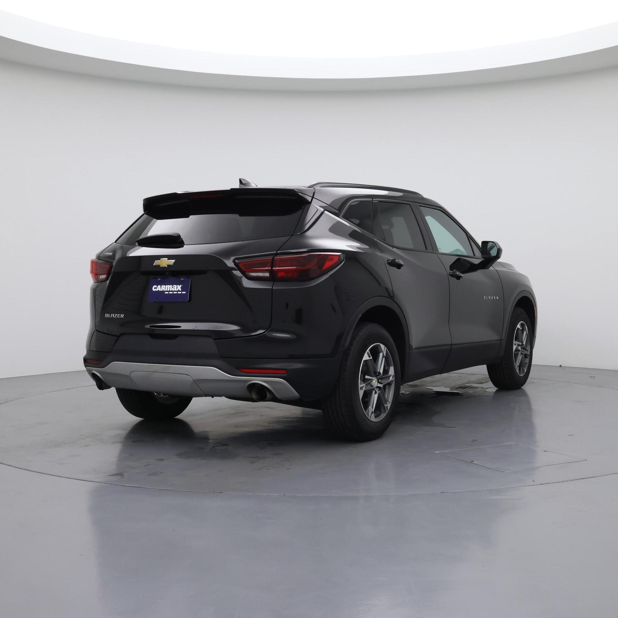Thumbnail: 2023 Chevrolet Blazer - 8