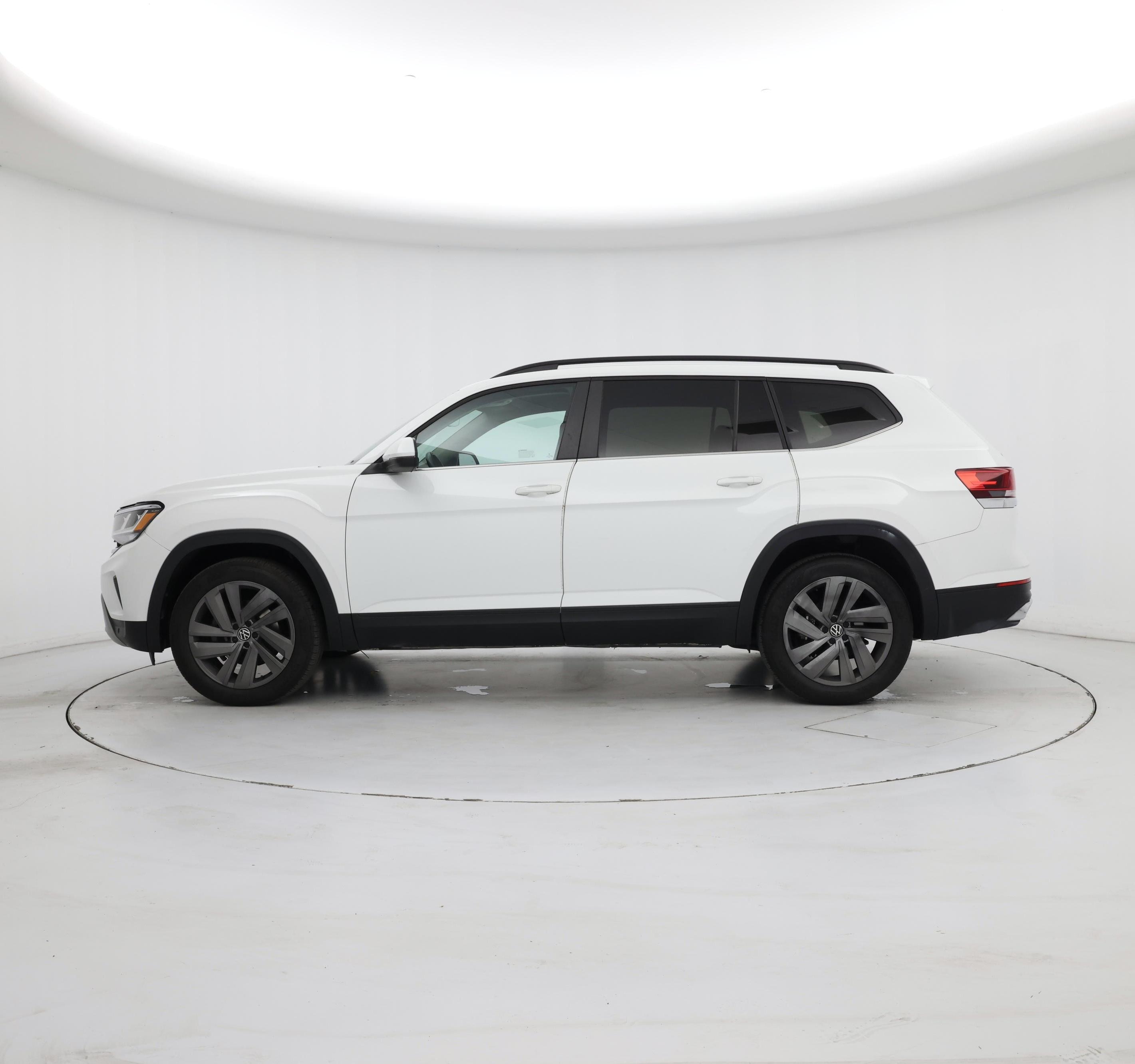 Thumbnail: 2021 Volkswagen Atlas - 3